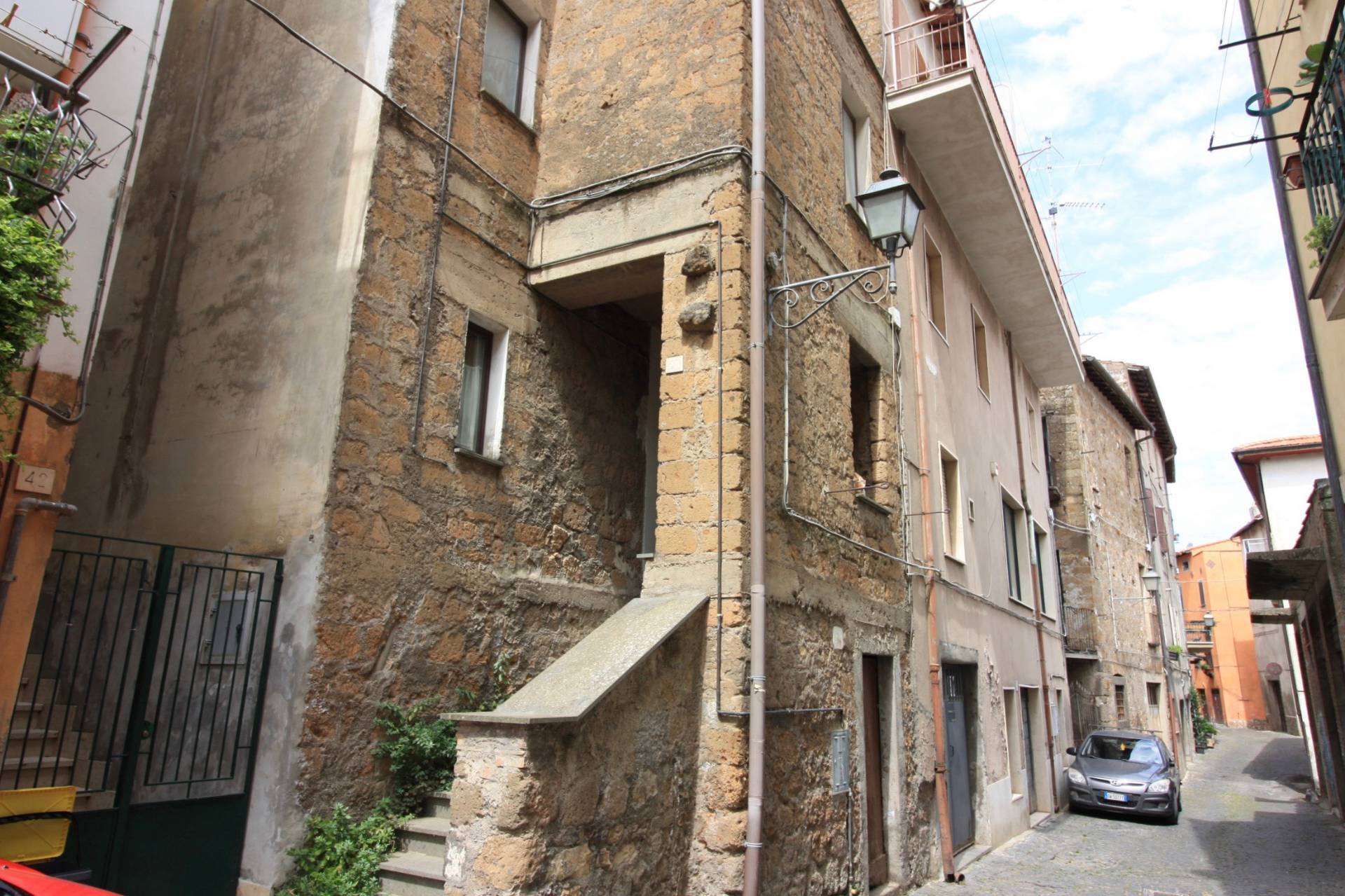 Appartamento indipendente in vendita a Vetralla