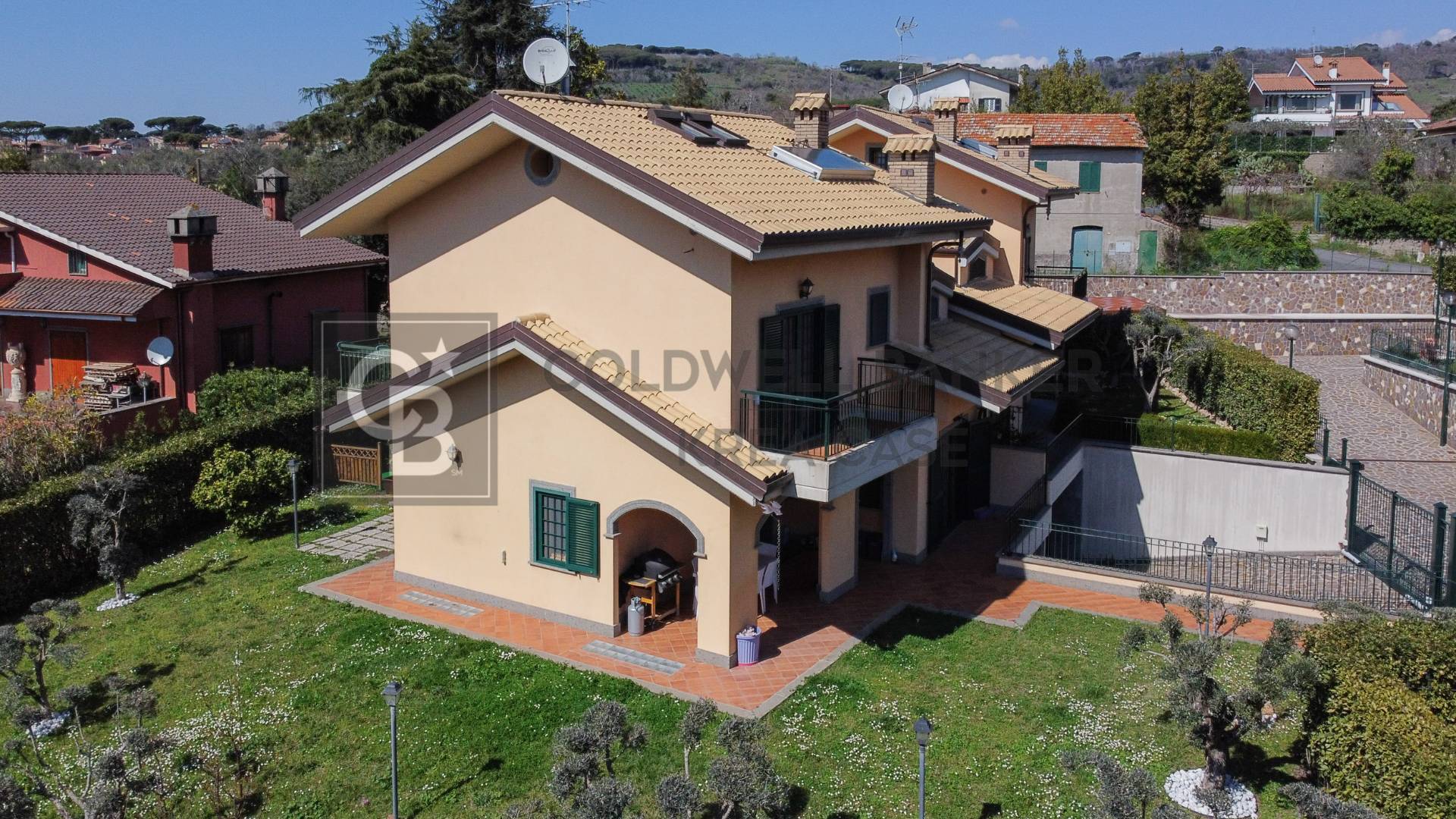 Villa in vendita a Grottaferrata - Zona: Quattrucci