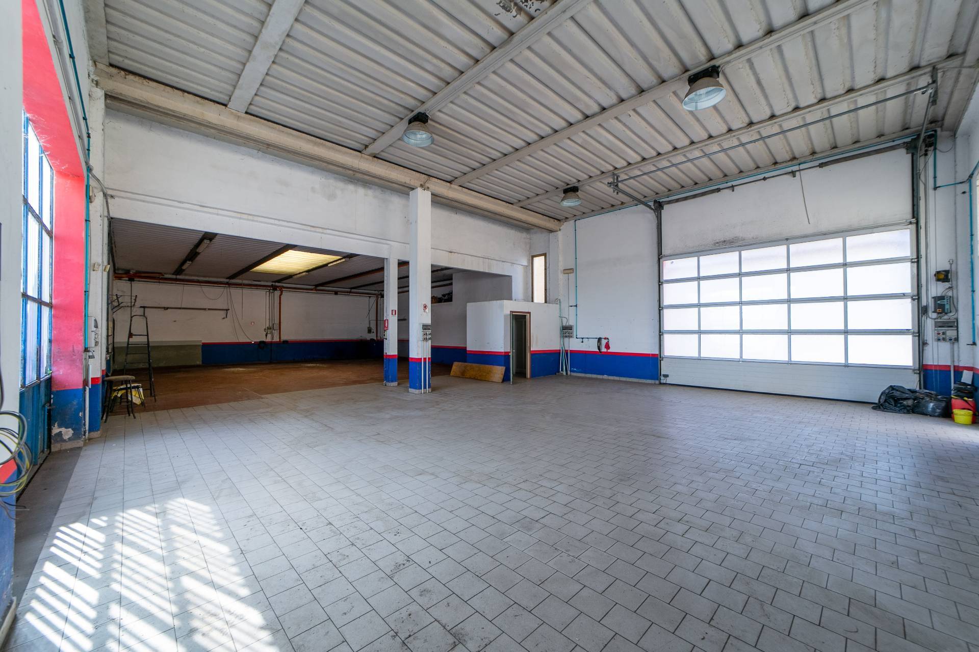 Capannone industriale in vendita a Orbetello