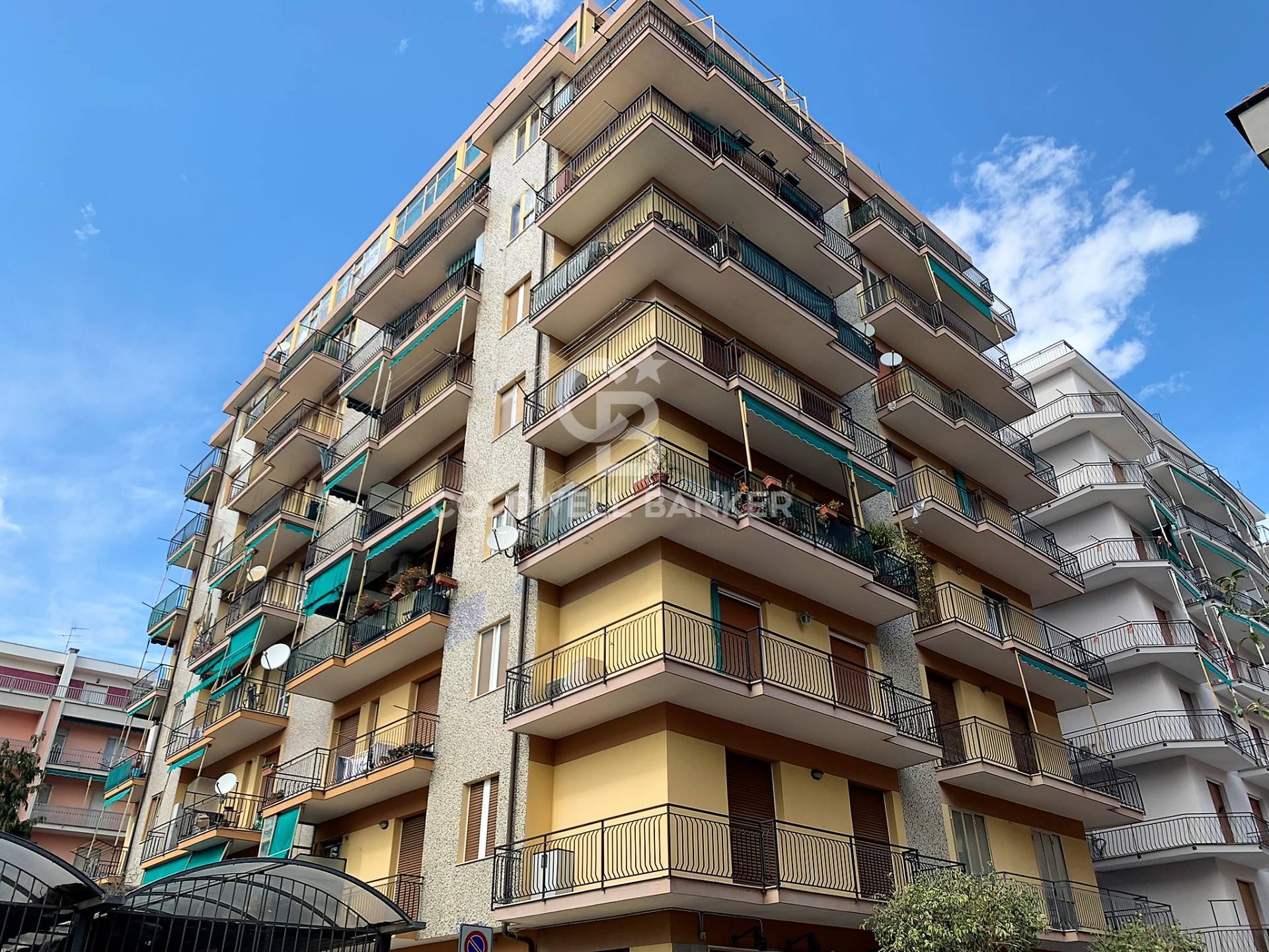 Appartamento in affitto a Santo Spirito Cod. CBI13117291710