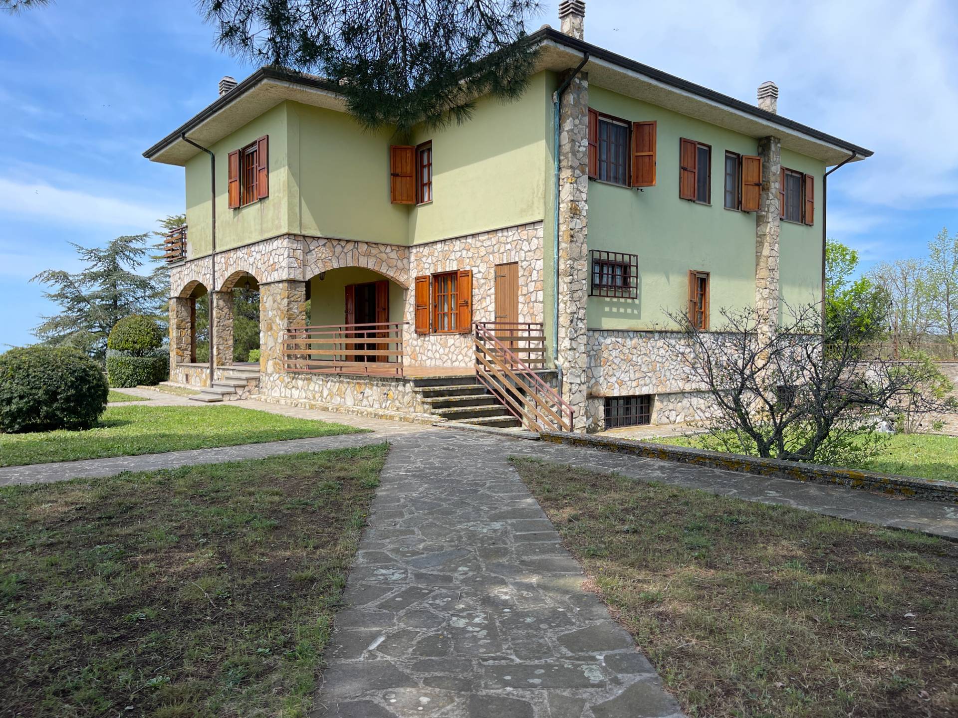 Villa in vendita a Monte Romano (VT)