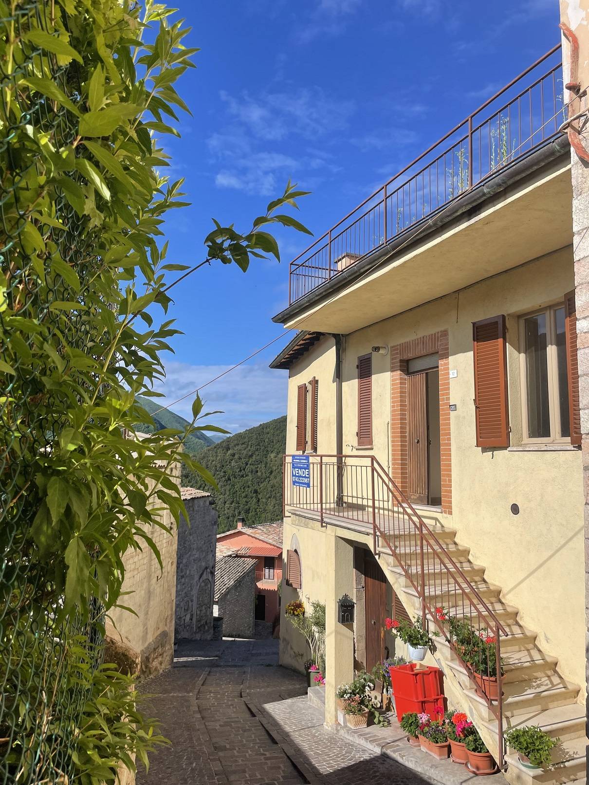 Appartamento indipendente in vendita a Cerreto di Spoleto