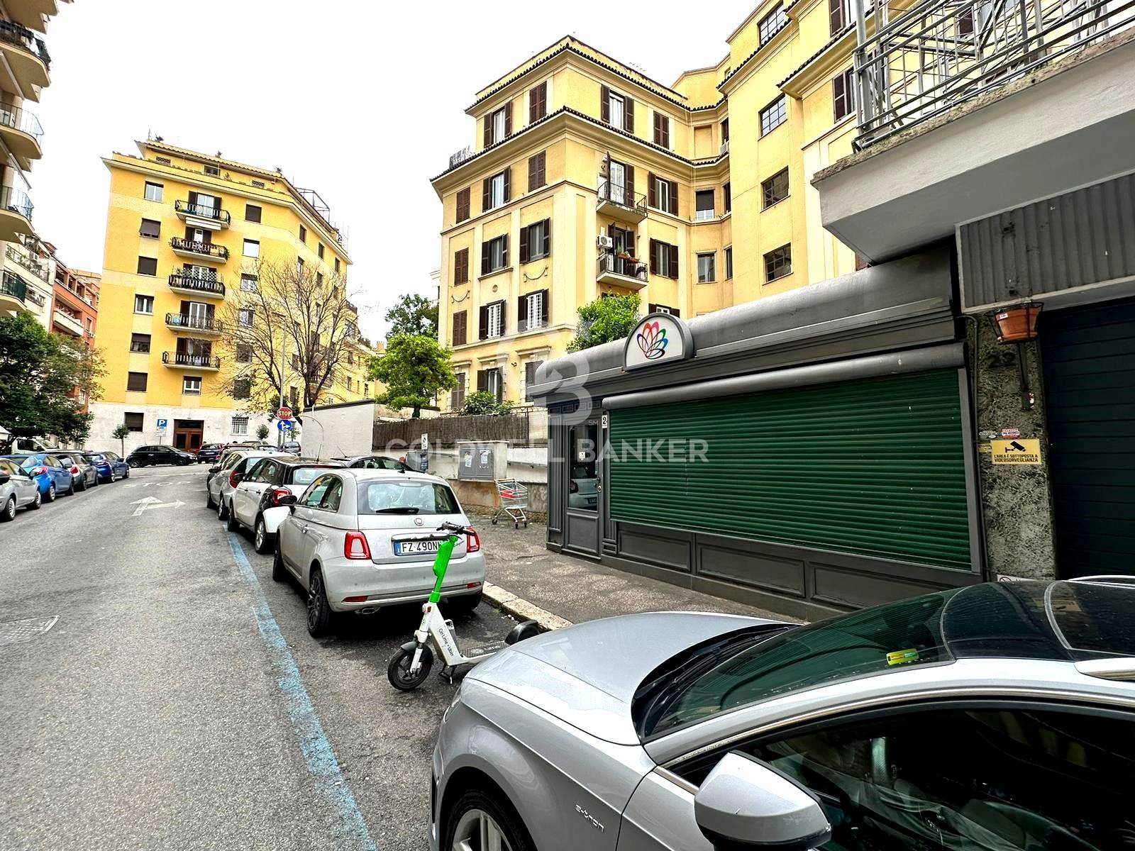 Negozio in vendita a Roma - Zona: Trieste