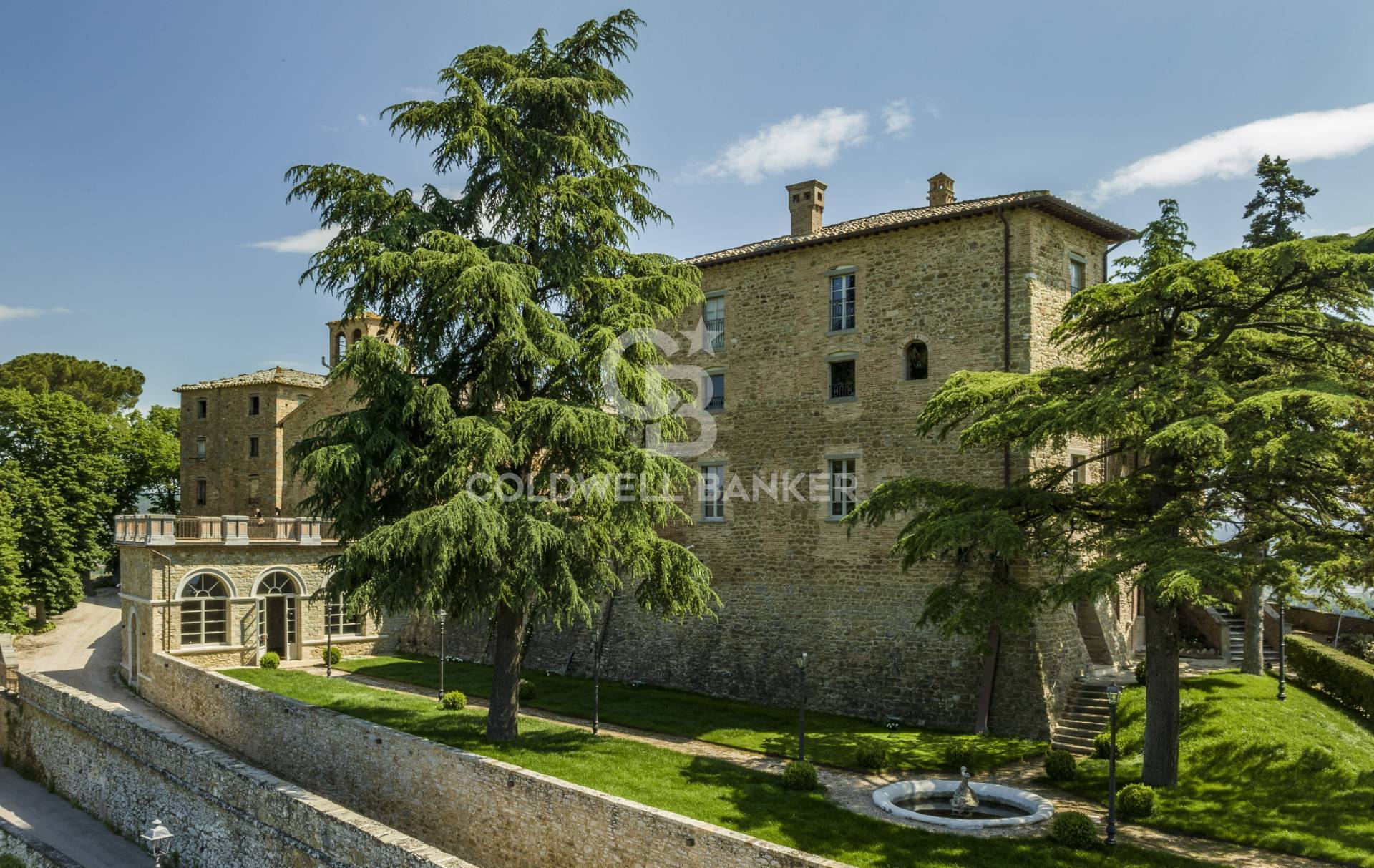 Castello in vendita a Magione - Zona: Montesperello