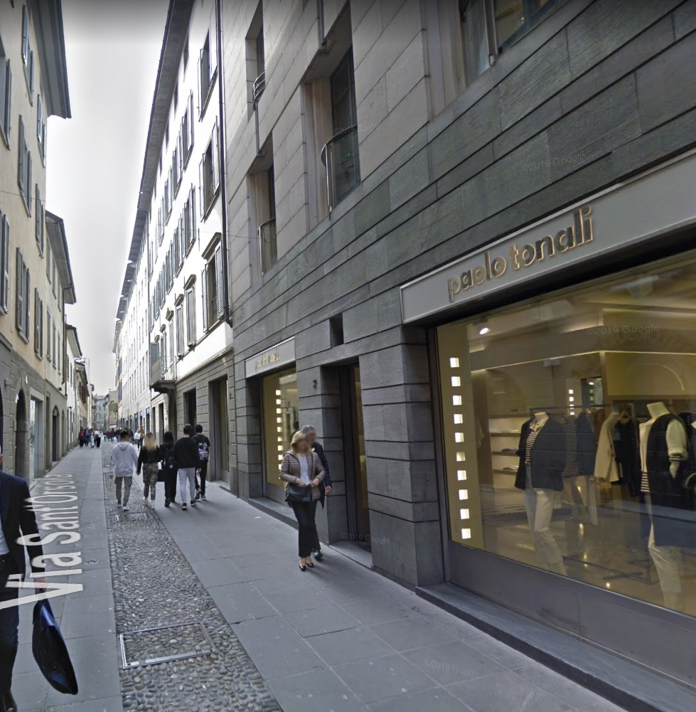 Negozio in affitto a Bergamo