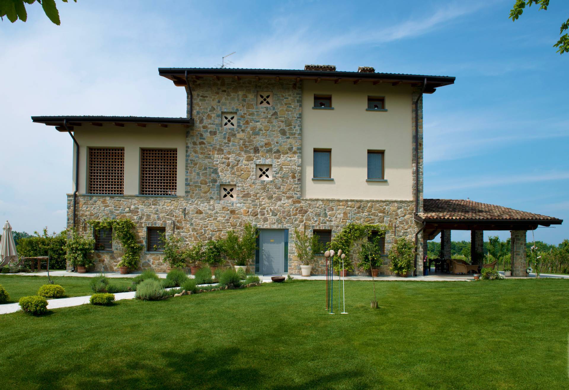 Villa for sale in Peschiera del Garda