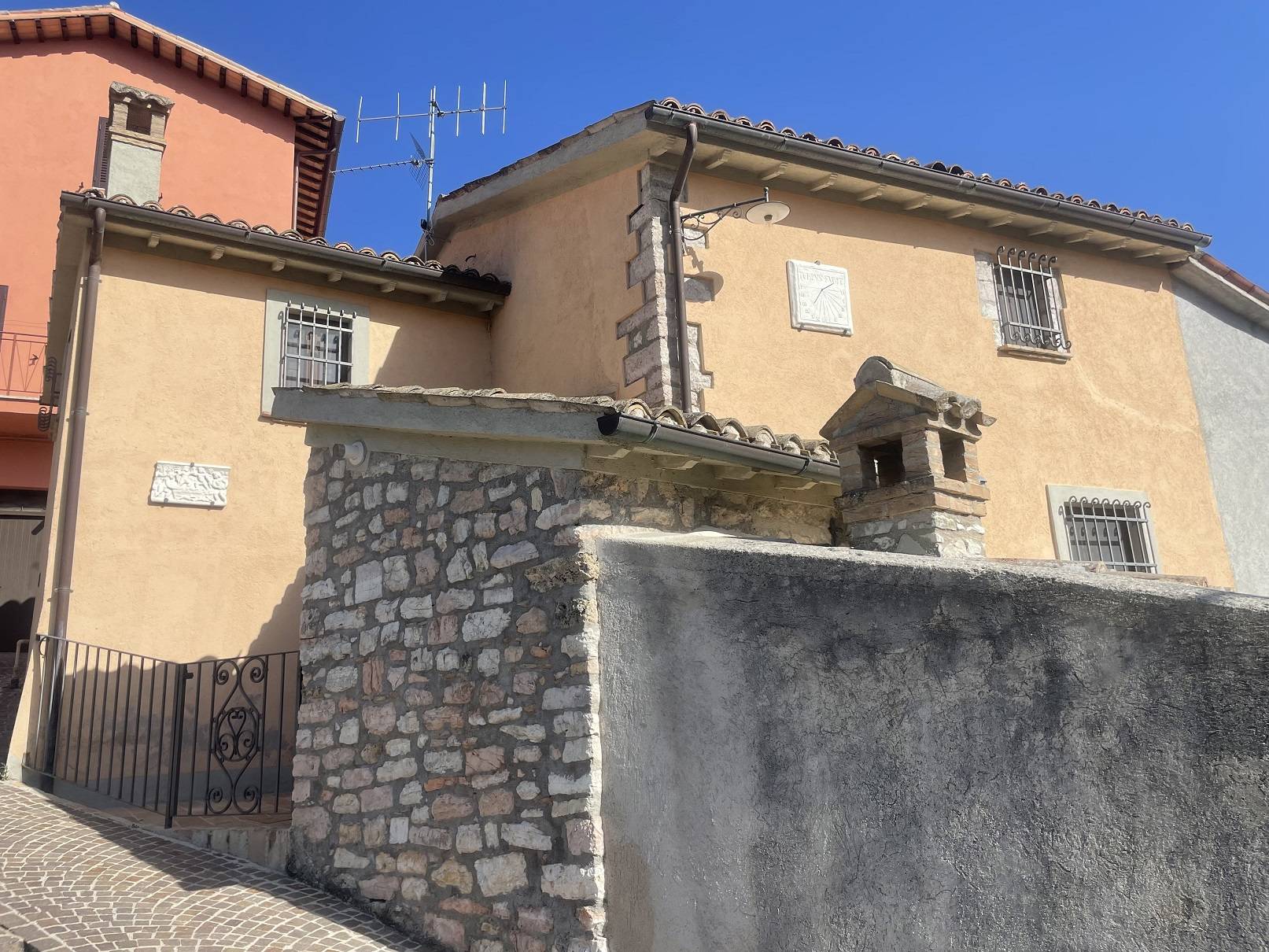 Casa indipendente in vendita a Cerreto Di Spoleto (PG)