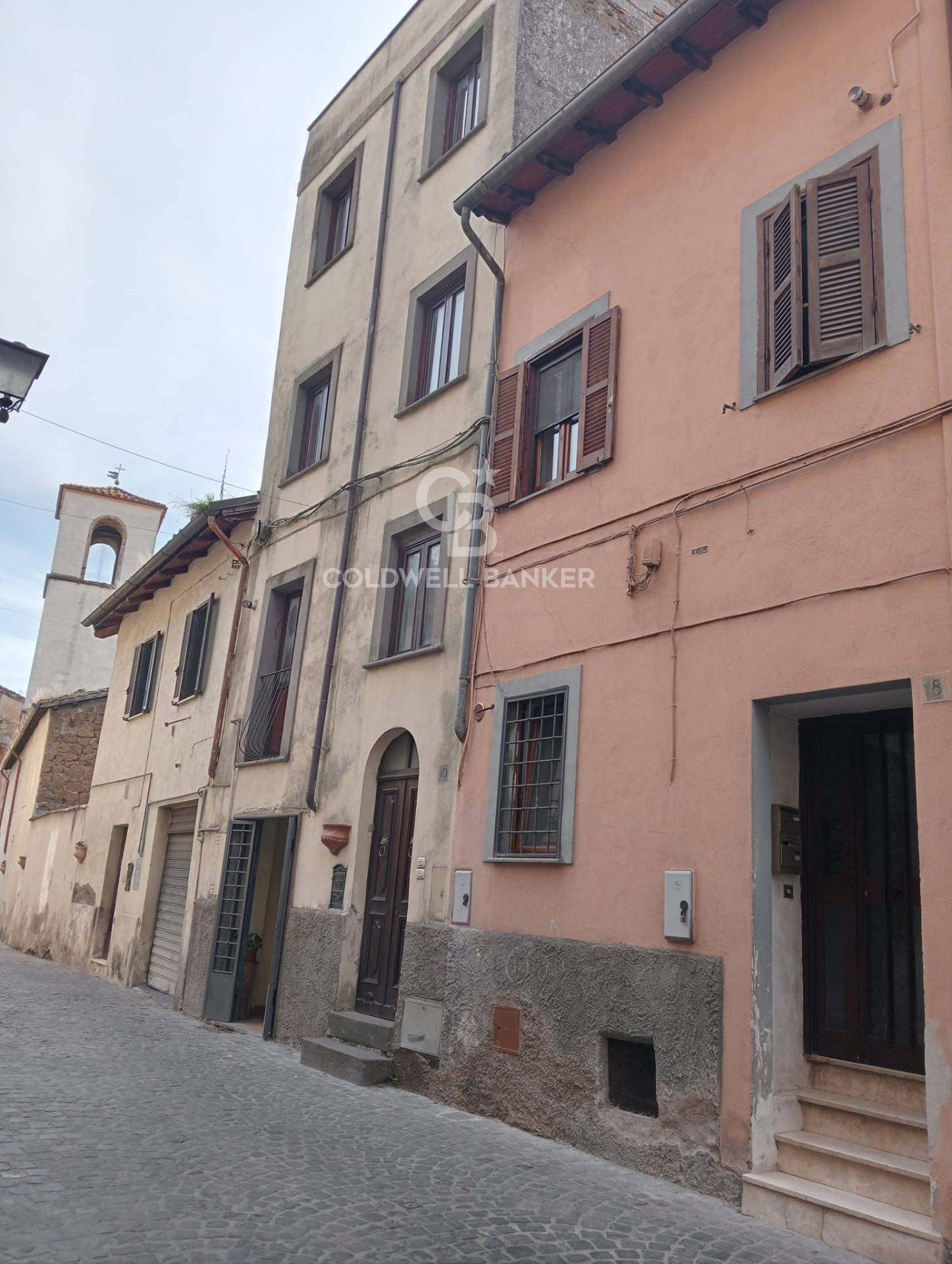 Stabile / Palazzo in vendita a Sutri - Zona: centro storico