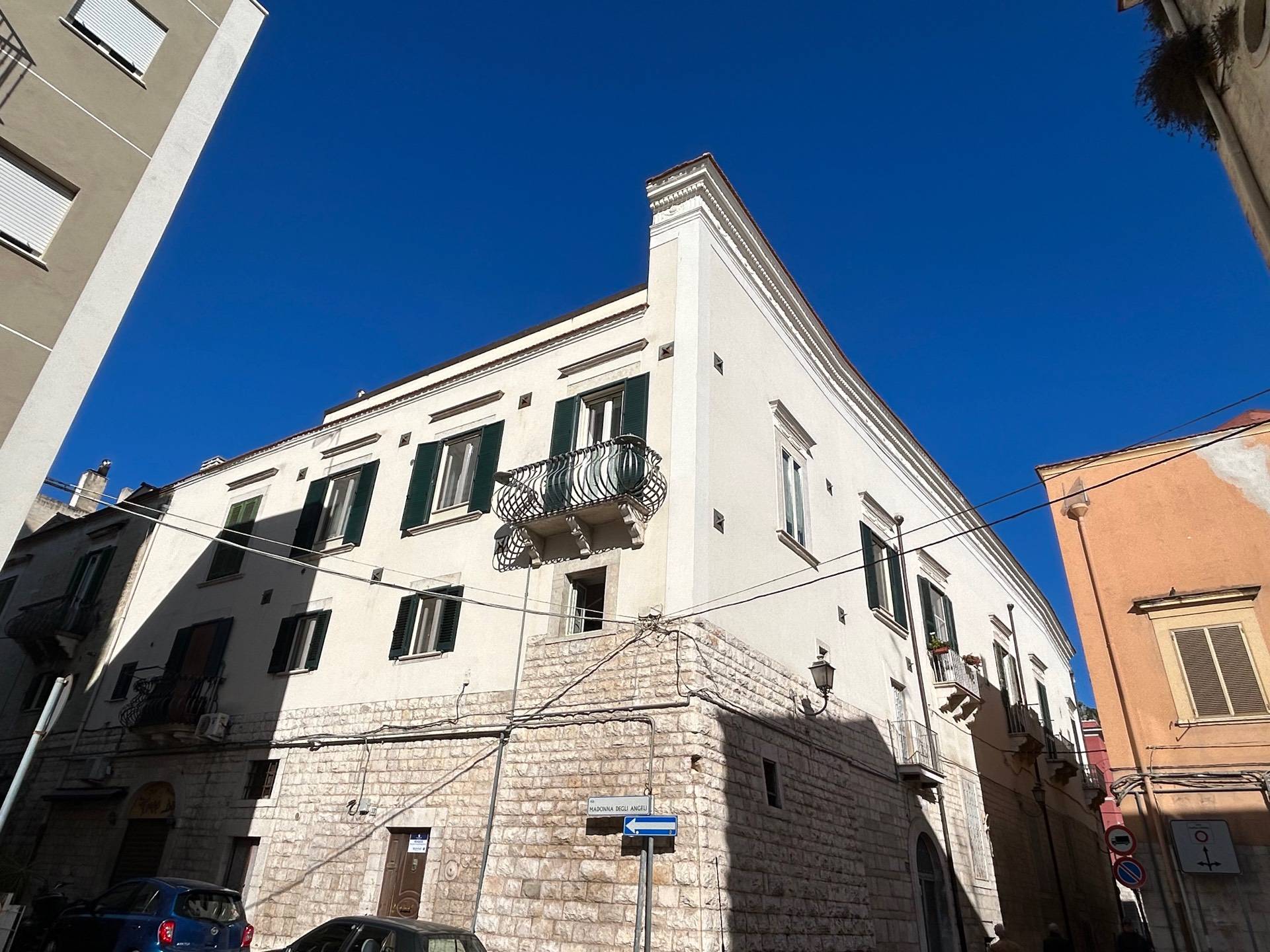 Stabile / Palazzo in vendita a Barletta