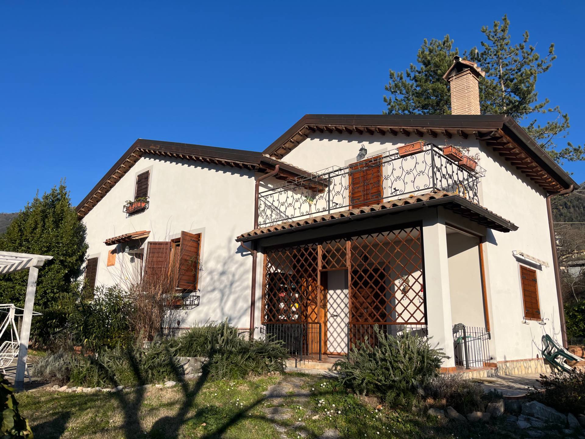 Casa indipendente in vendita a Ferentillo (TR)