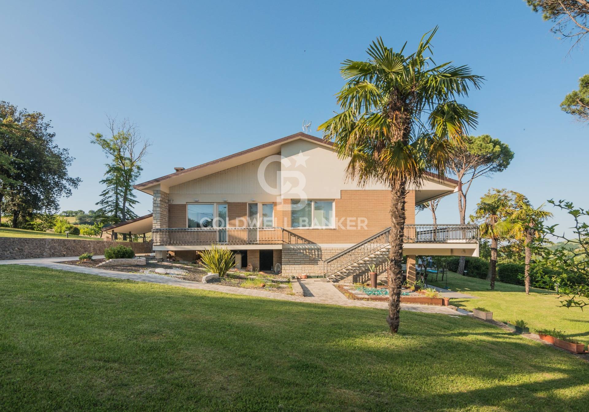 Villa in vendita a Montecalvo in Foglia