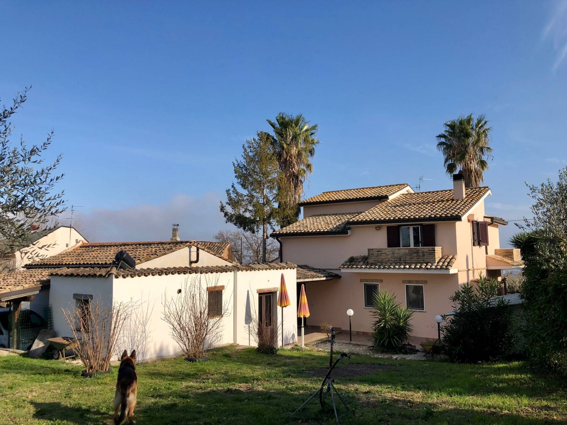 Villa in vendita a Villanova, Cepagatti (PE)