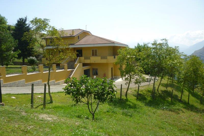 Villa in vendita a Brittoli