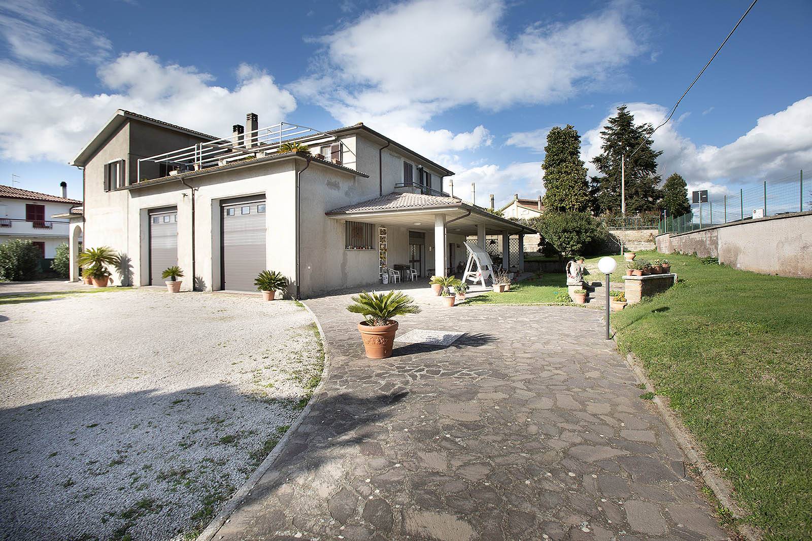 Villa in vendita a Canino (VT)