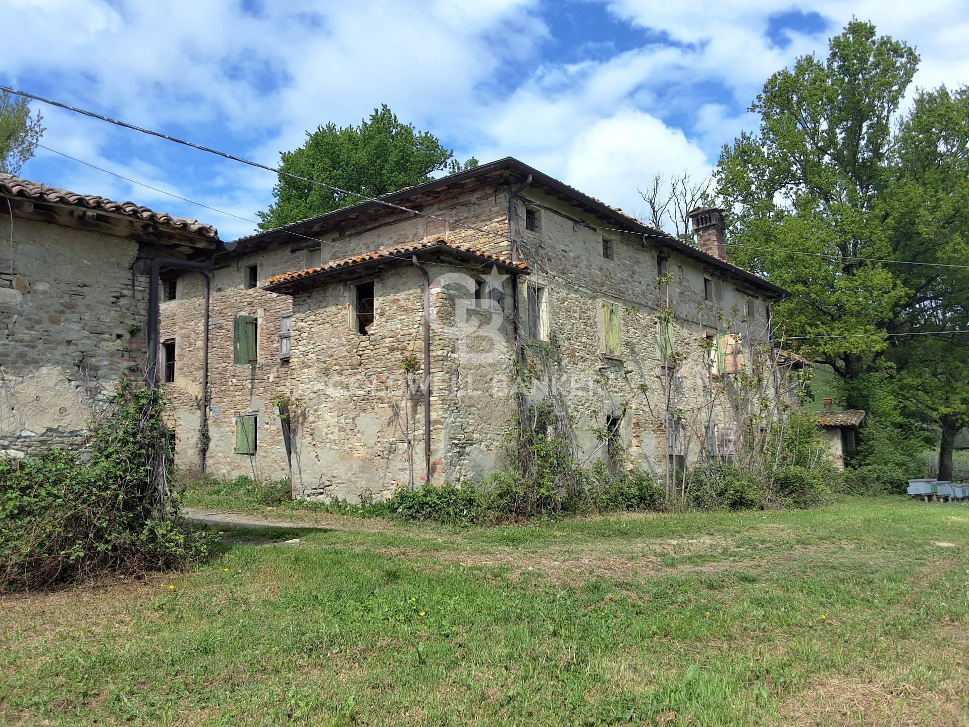 Borgo in vendita a Castelvetro di Modena