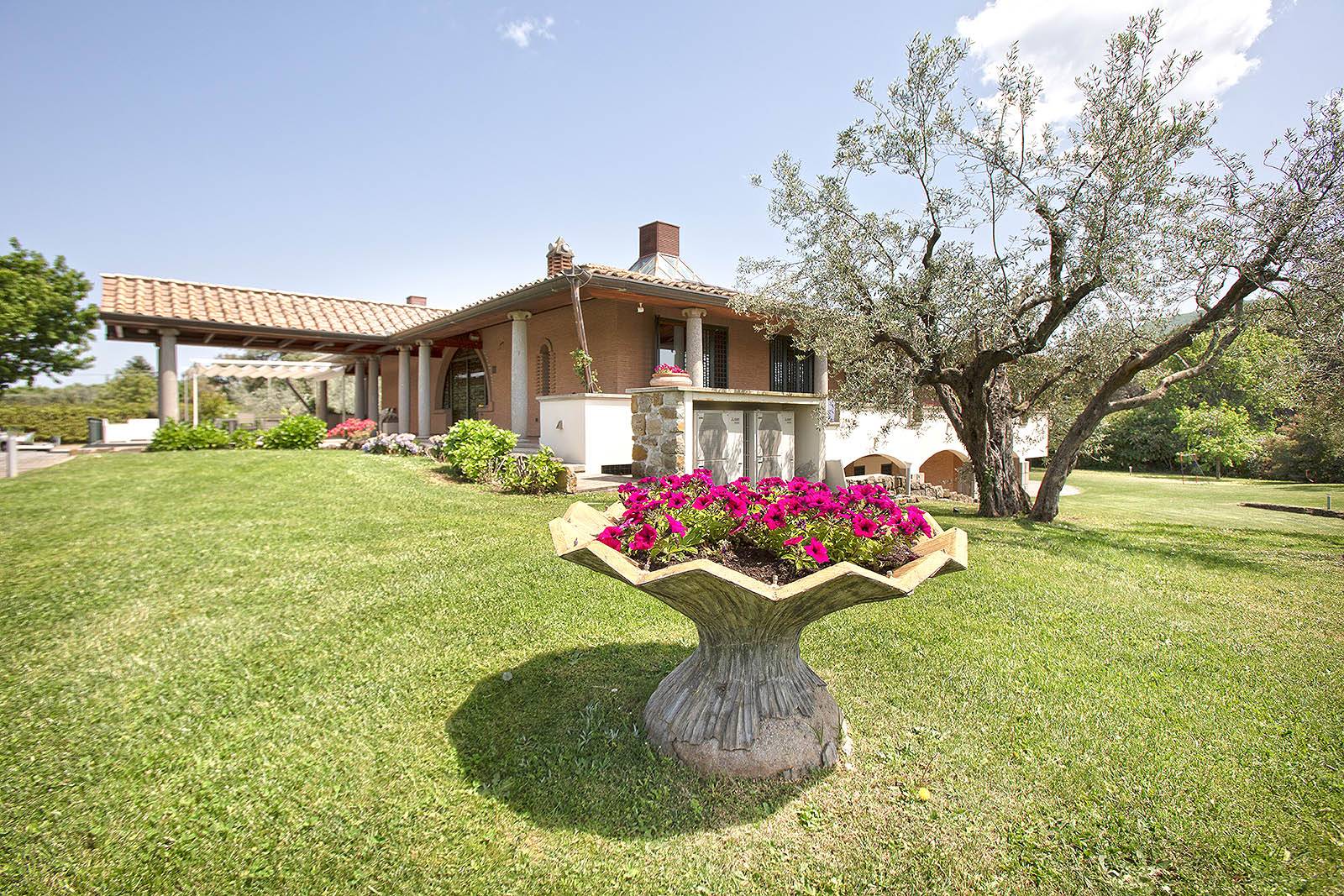 Villa in vendita a Viterbo - Zona: La Quercia