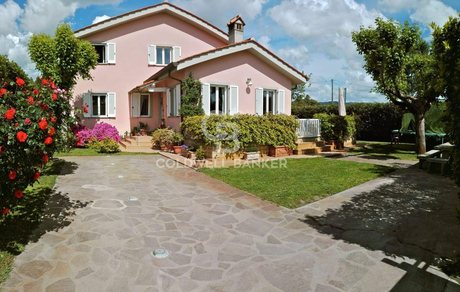 Villa in vendita a Pietrasanta