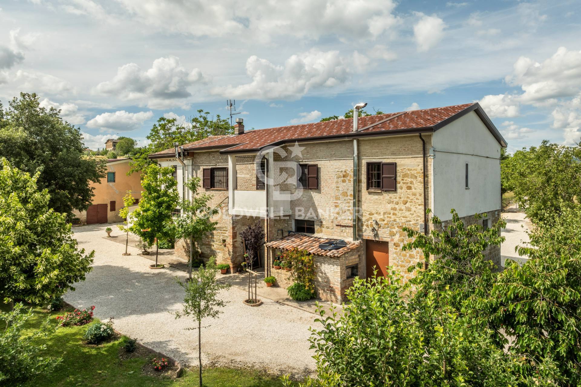 Rustico/Casale/Corte in vendita a Perugia
