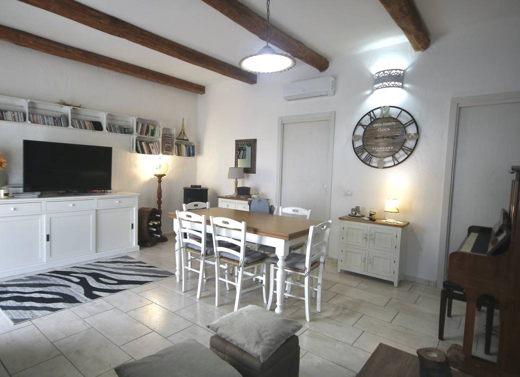 Appartamento indipendente in vendita a Olbia