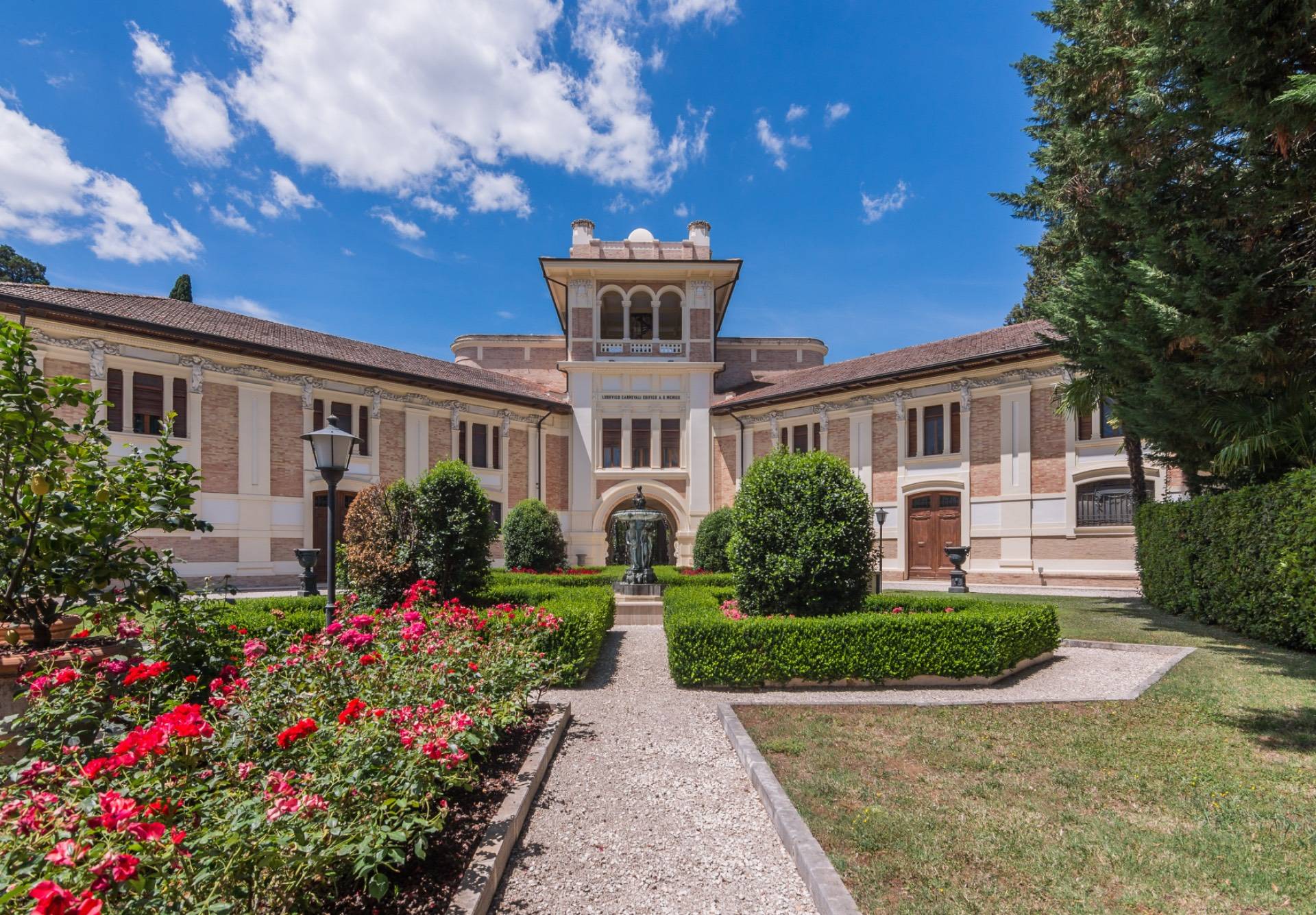 Villa in vendita a Treia