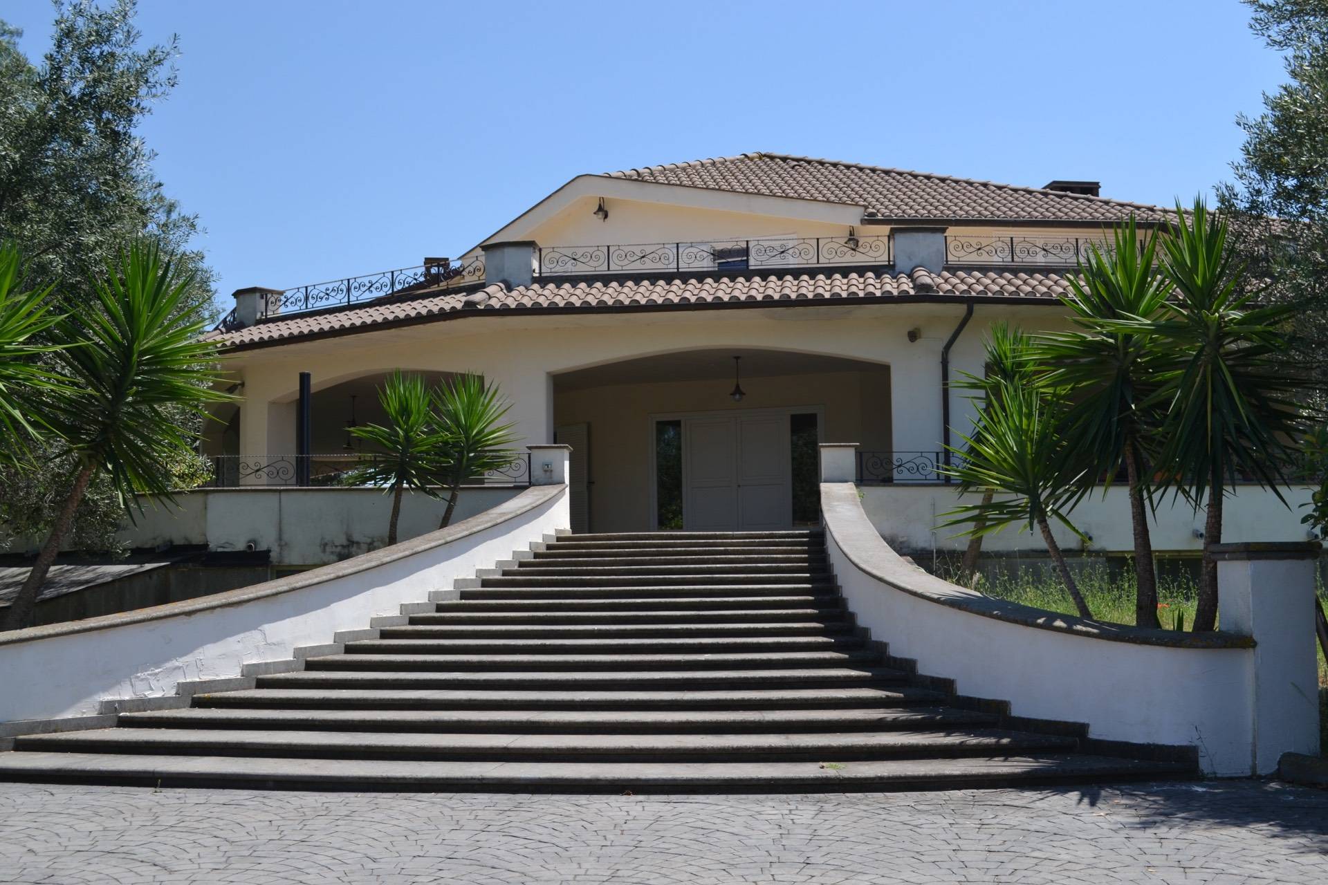 Villa in vendita a Canino