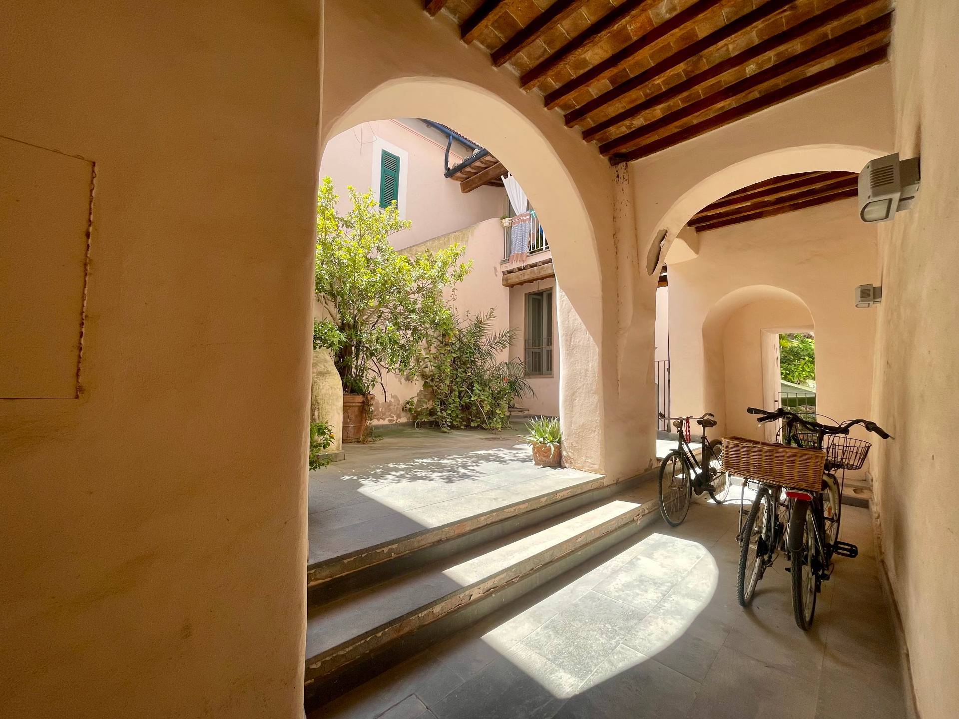 1 locale in vendita a Orbetello