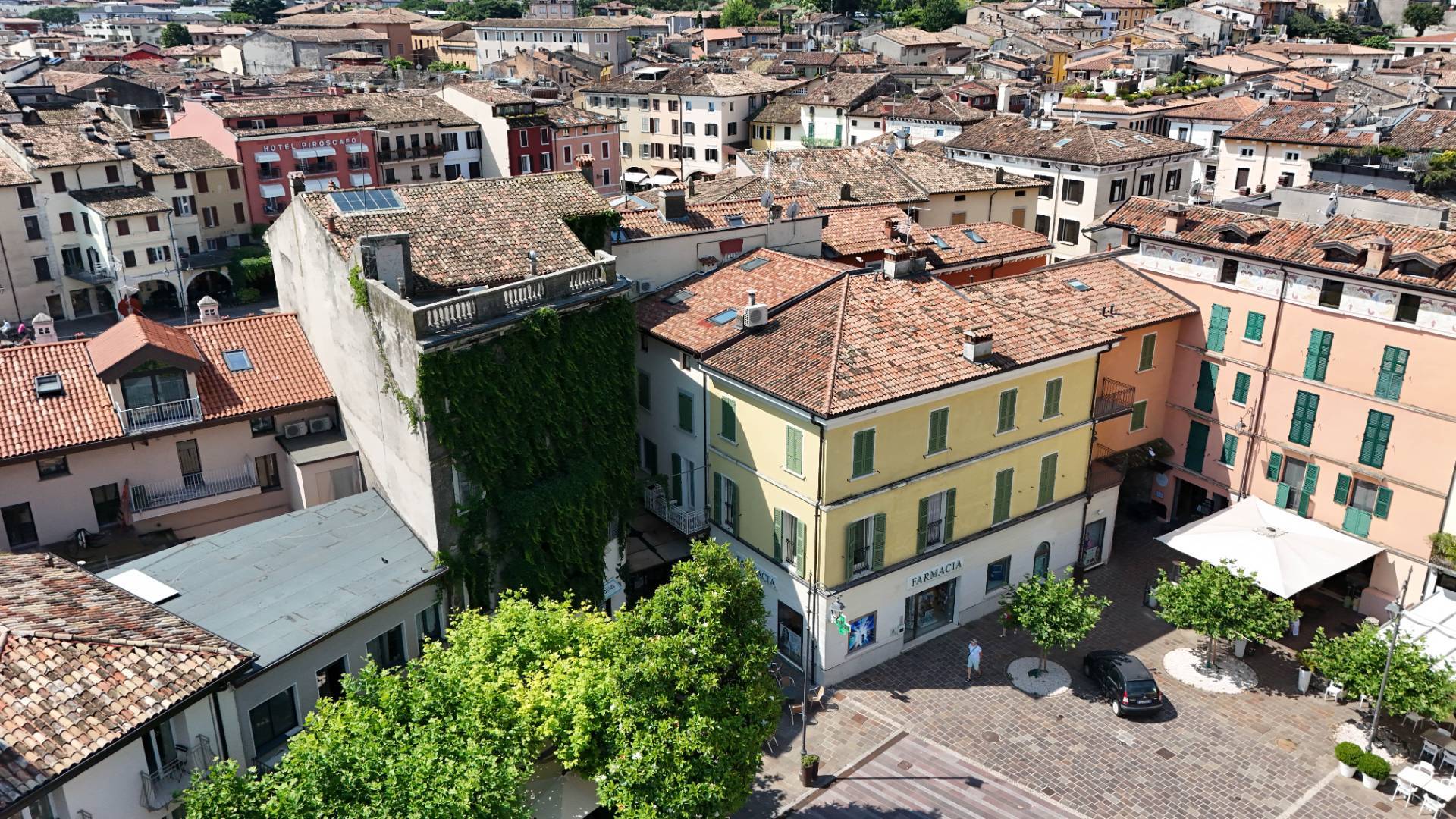 Appartamento in vendita a Desenzano del Garda
