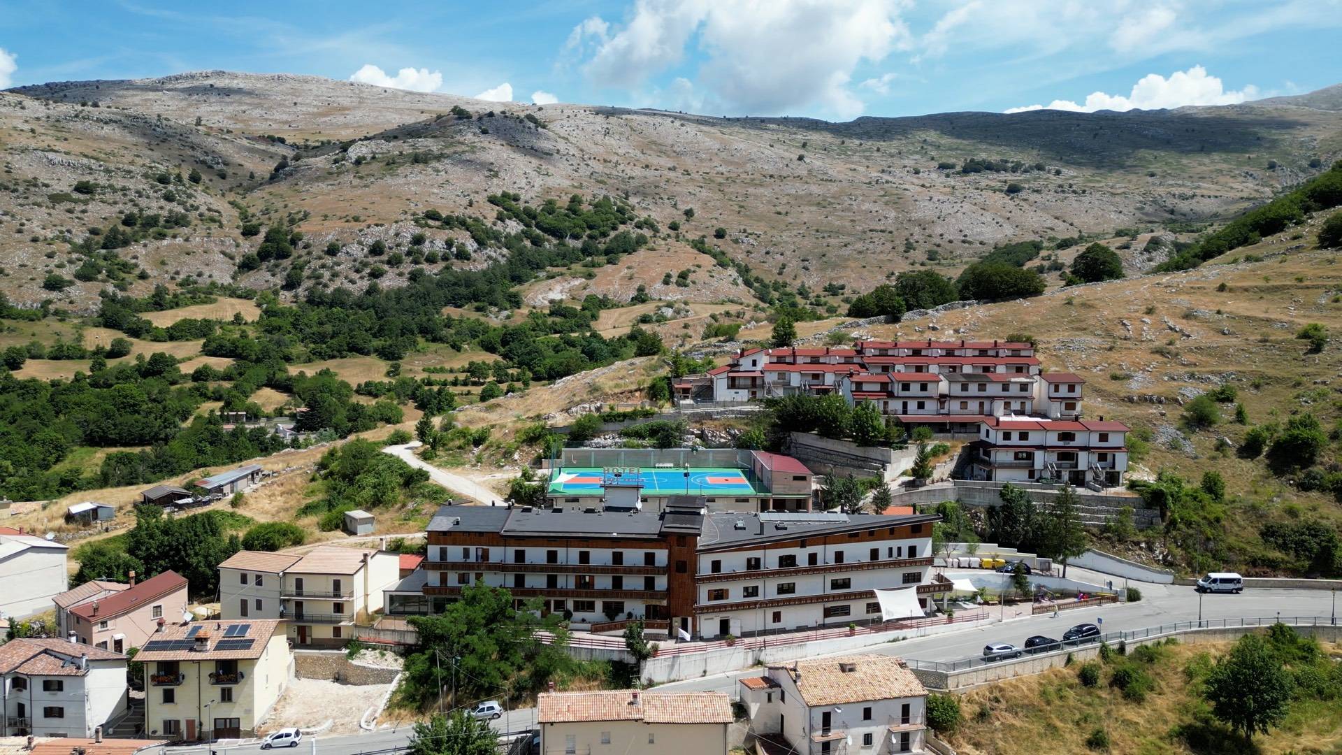 Hotel in vendita a Lucoli