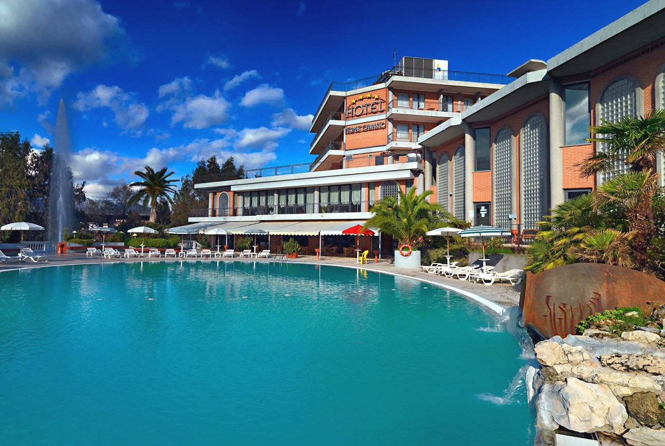 Hotel in vendita a Contursi Terme