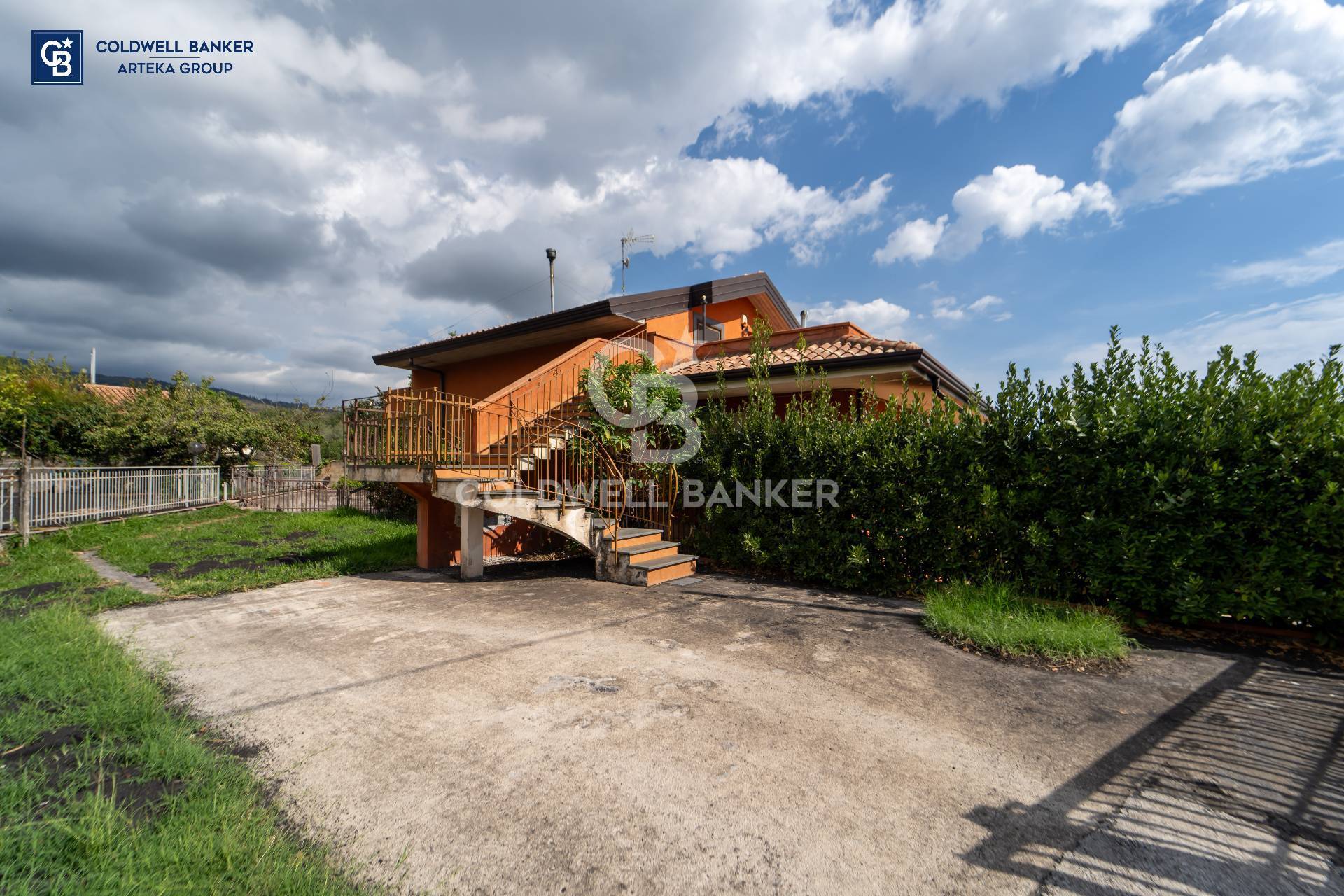 Villa in vendita a Zafferana Etnea