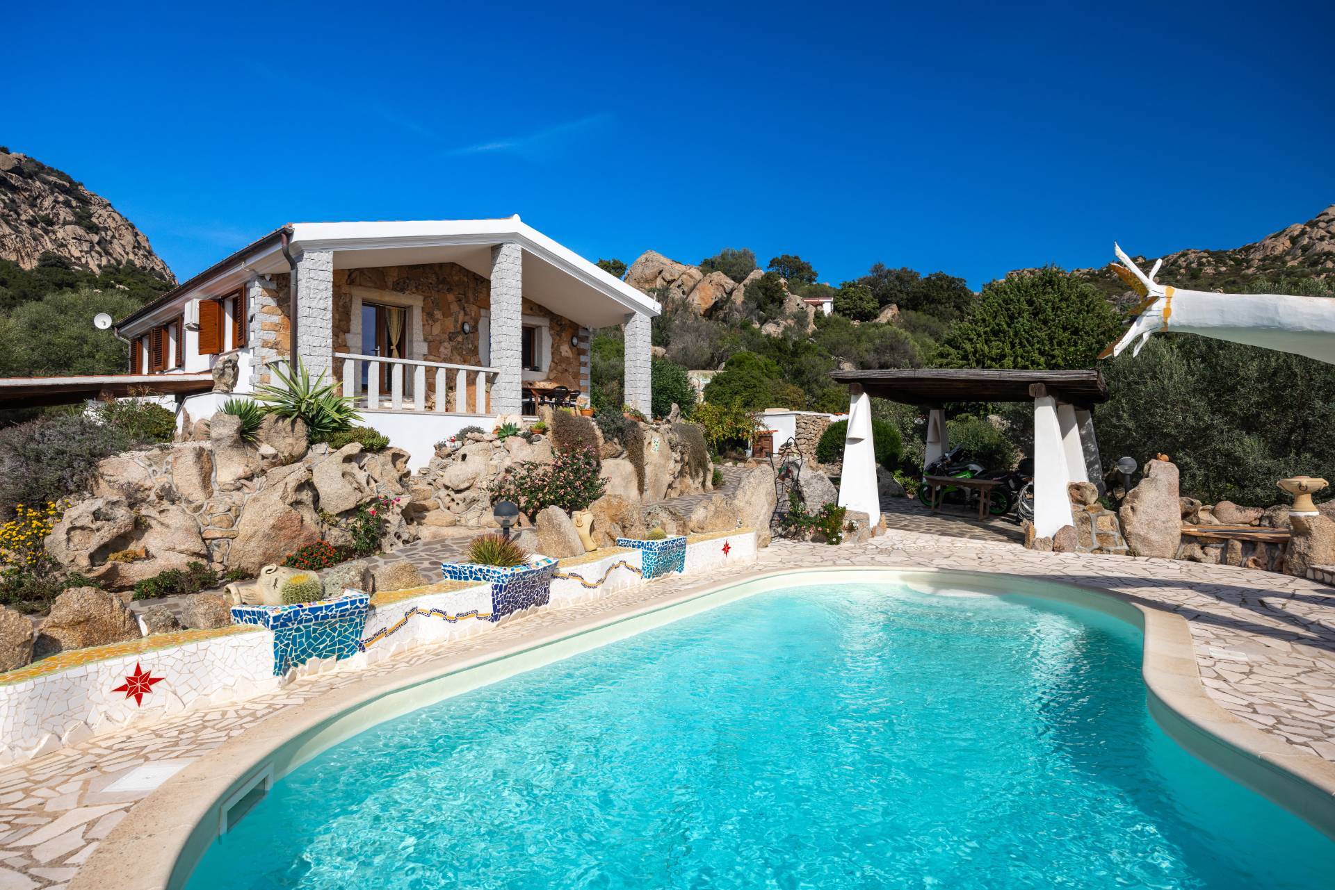 Villa for sale in Olbia
