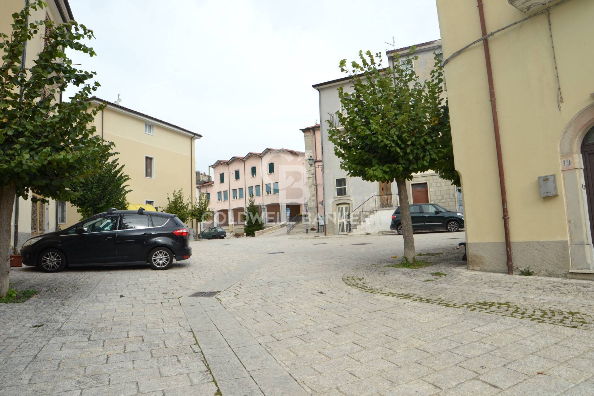 Appartamento indipendente in vendita a Sant'Angelo del Pesco