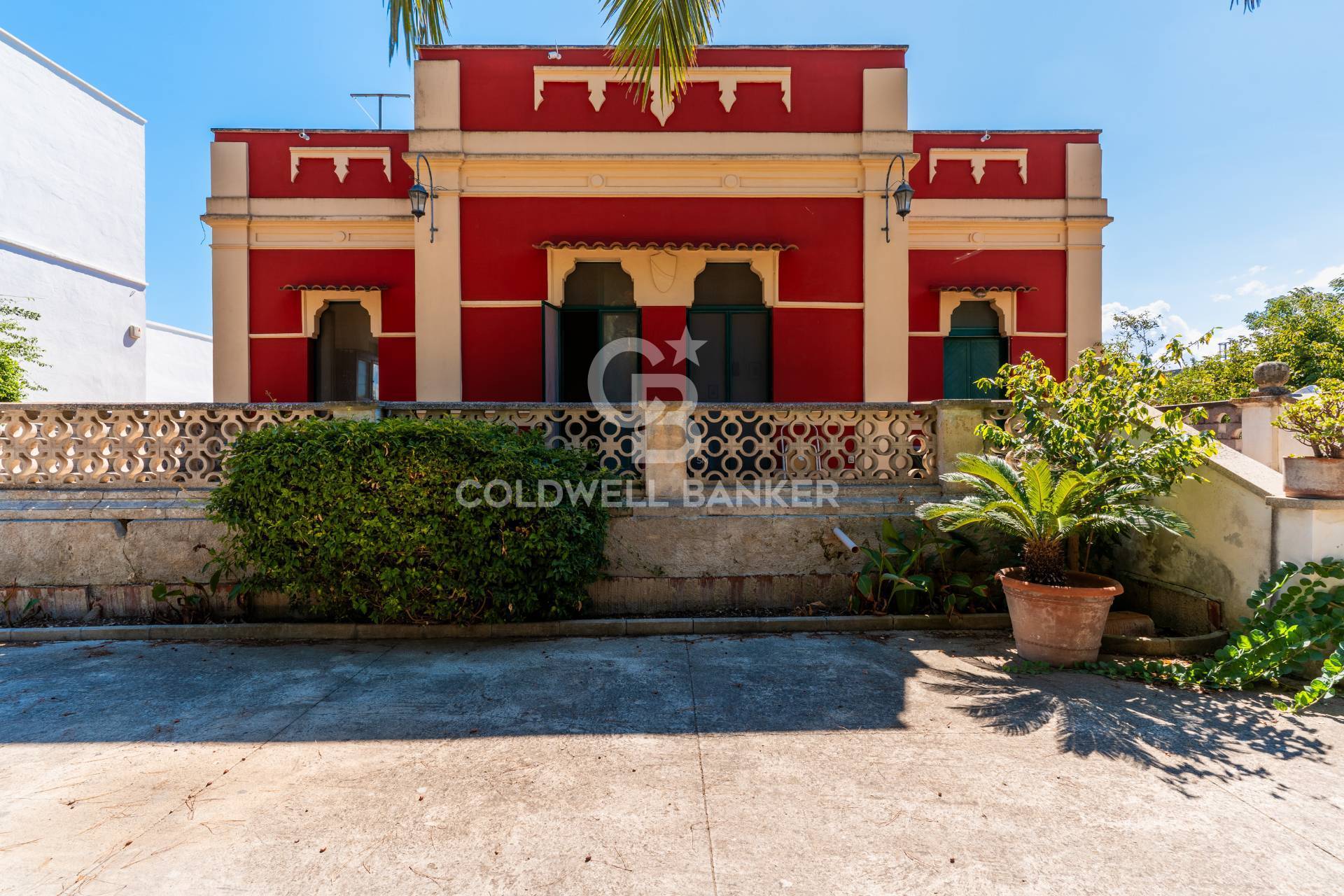 Historical villa: for sale in Brindisi