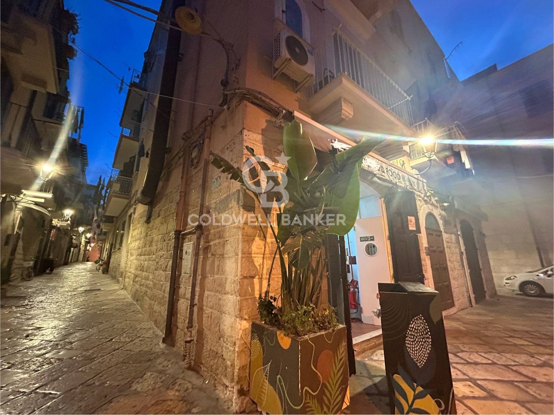 Locale commerciale in vendita a Barletta