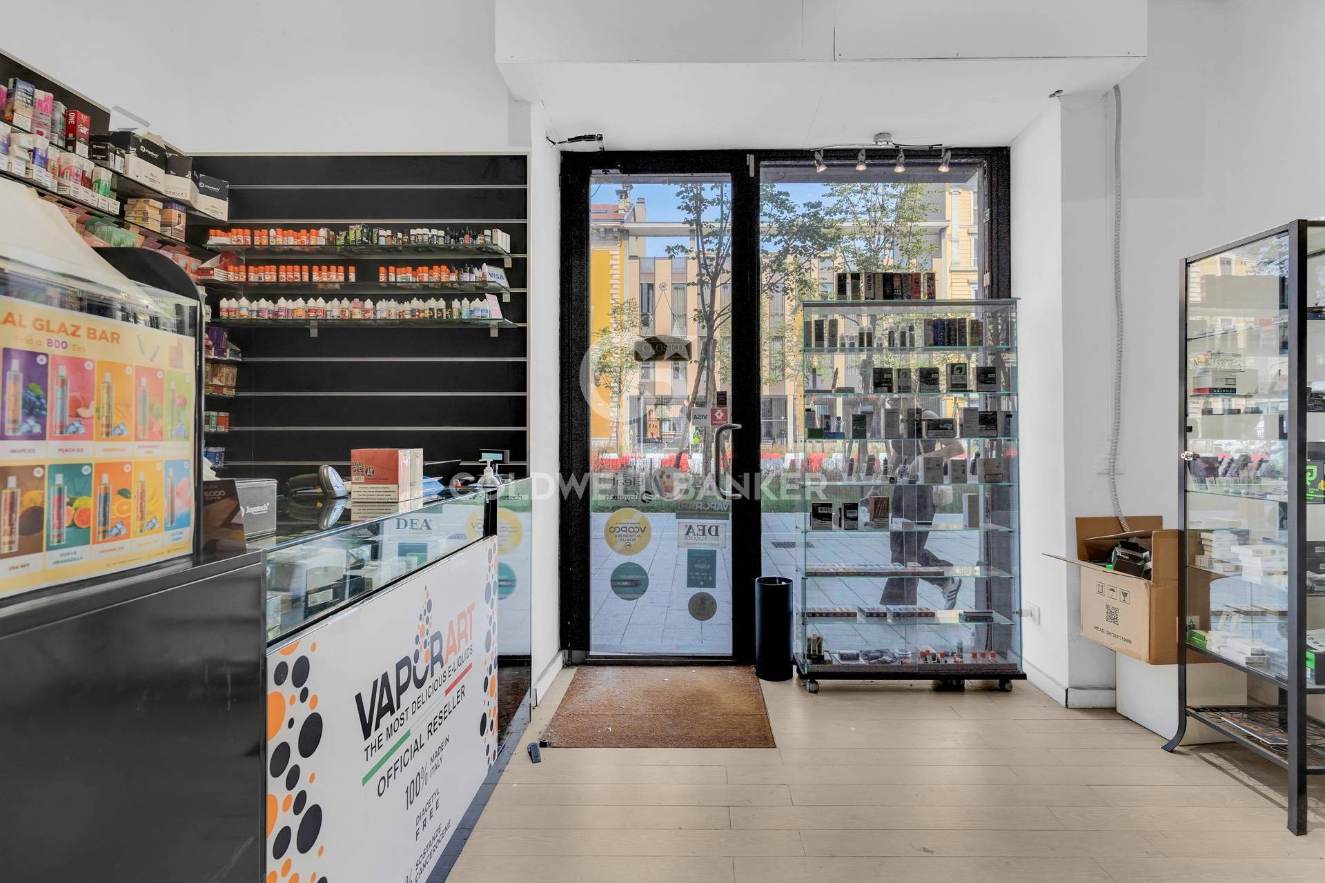 Locale commerciale in vendita a Milano
