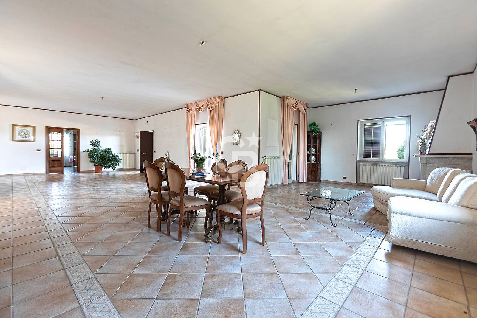 Villa in vendita a Vetralla