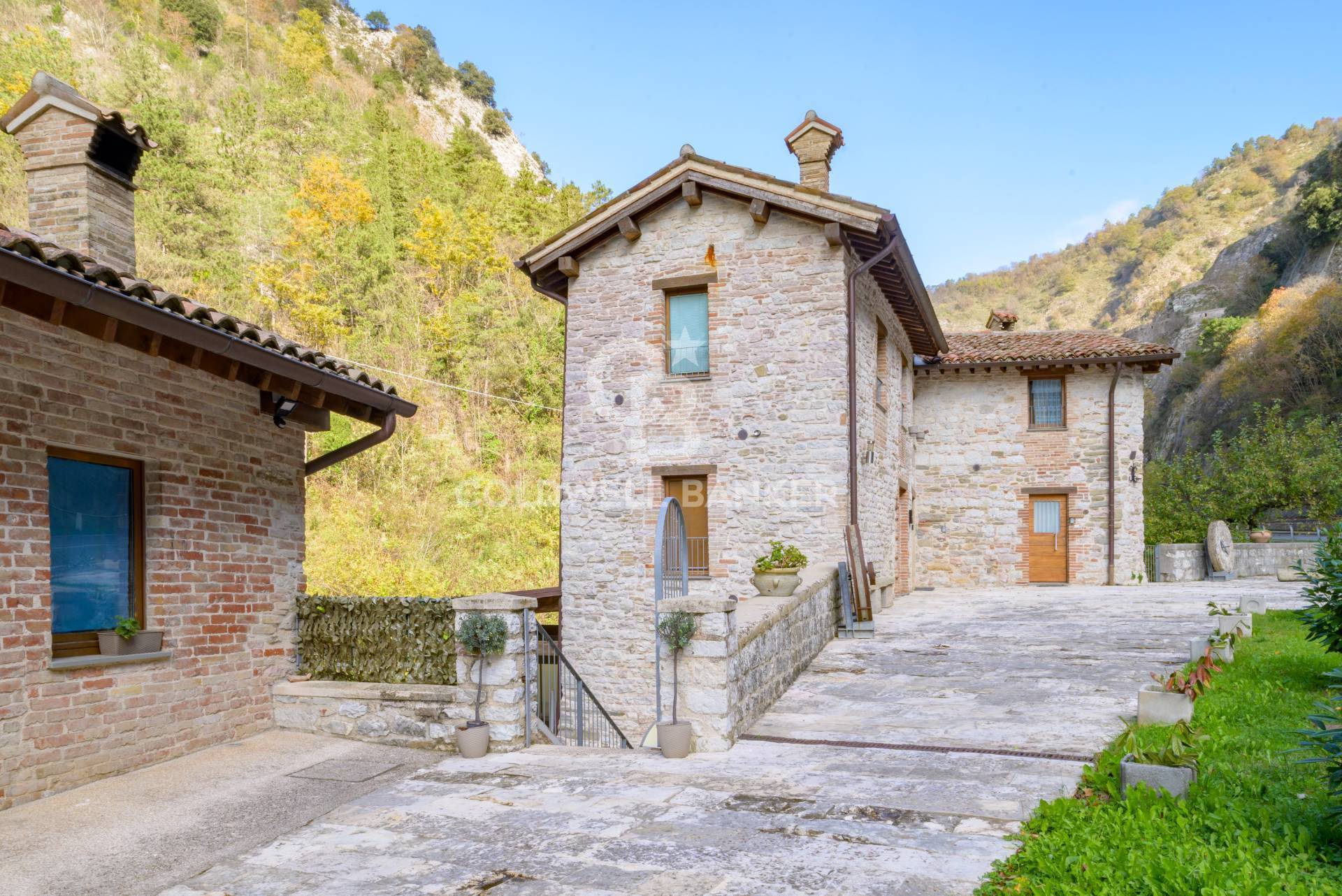 Rustico/Casale/Corte in vendita a Gubbio