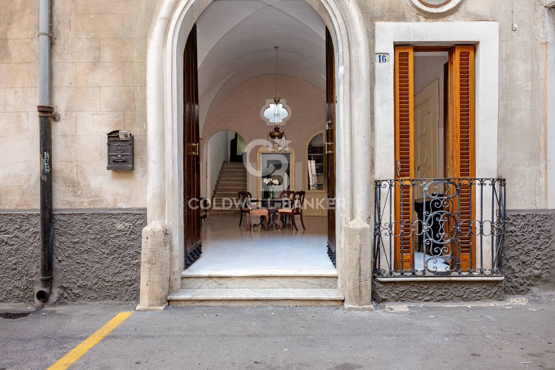 Stabile / Palazzo in vendita a Francavilla Fontana