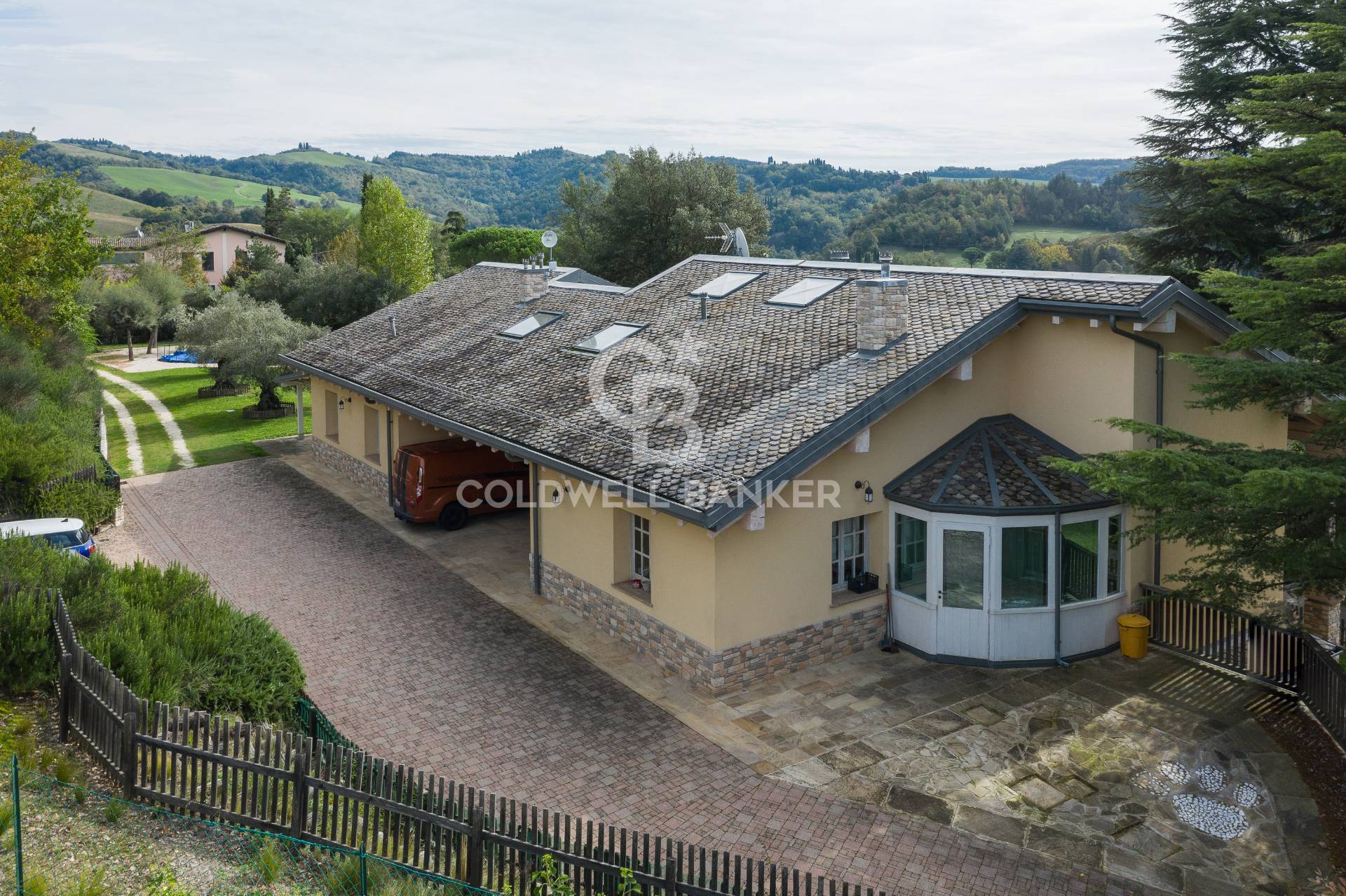 Villa in vendita a Sasso Marconi