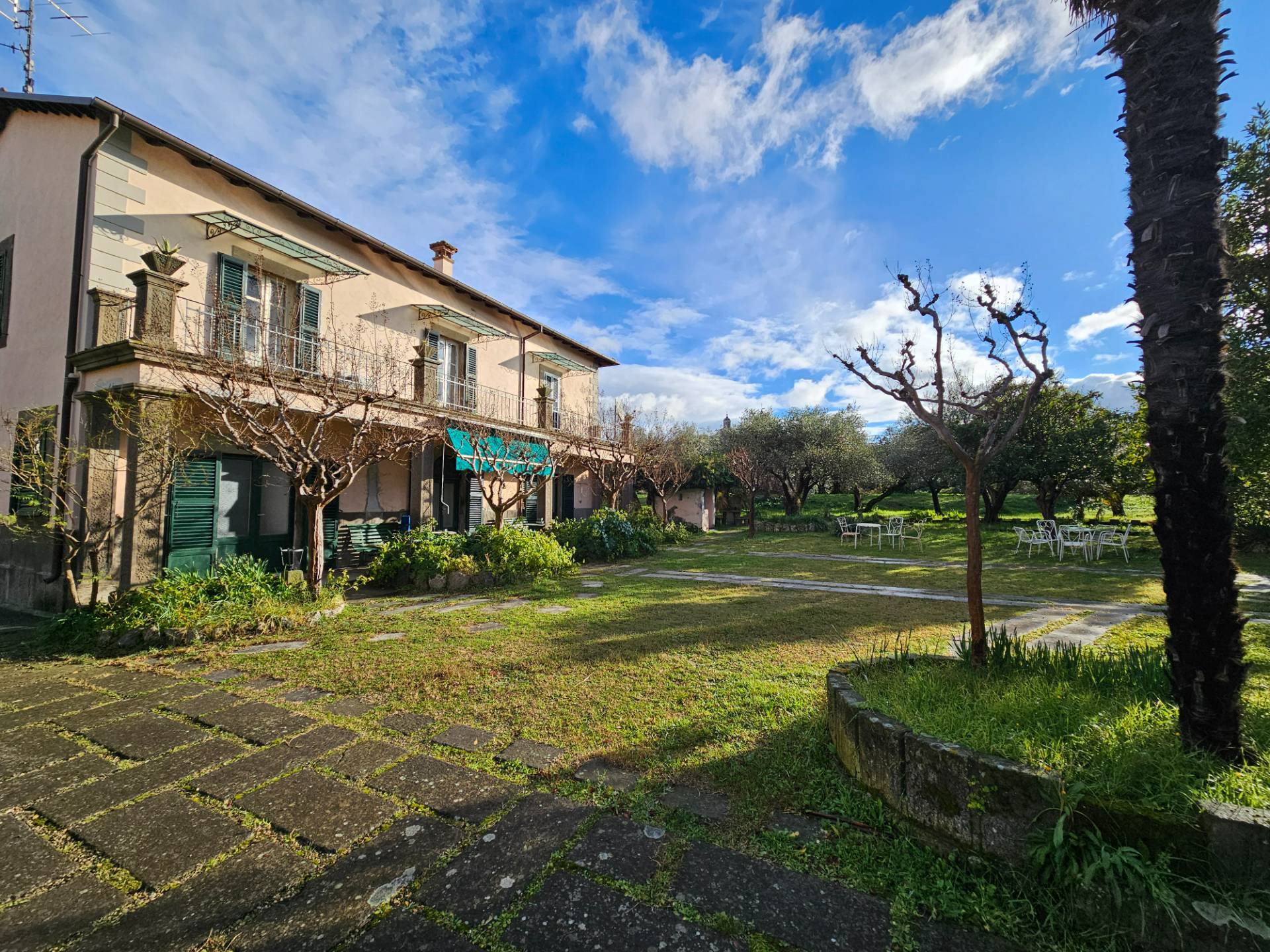 Villa in vendita a Viterbo