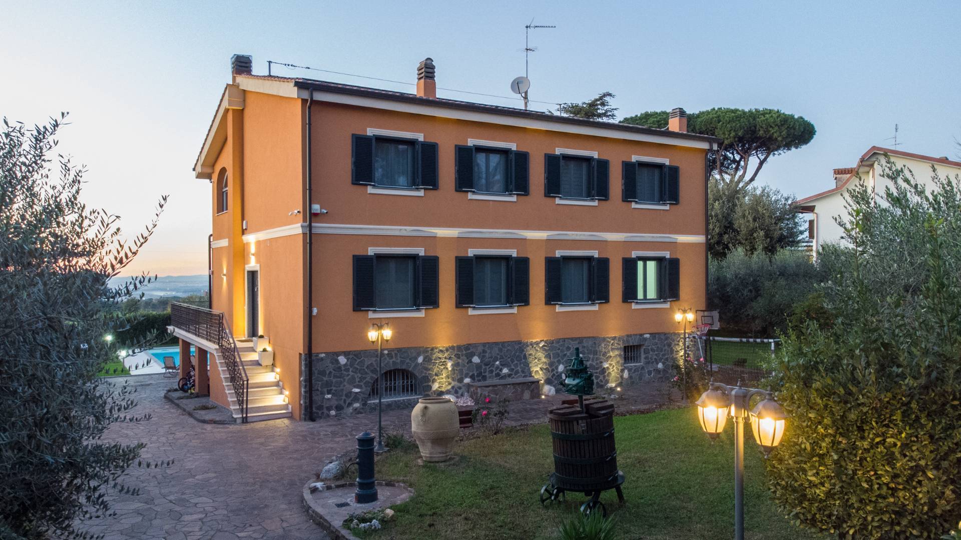 Villa in vendita a Marino (RM)