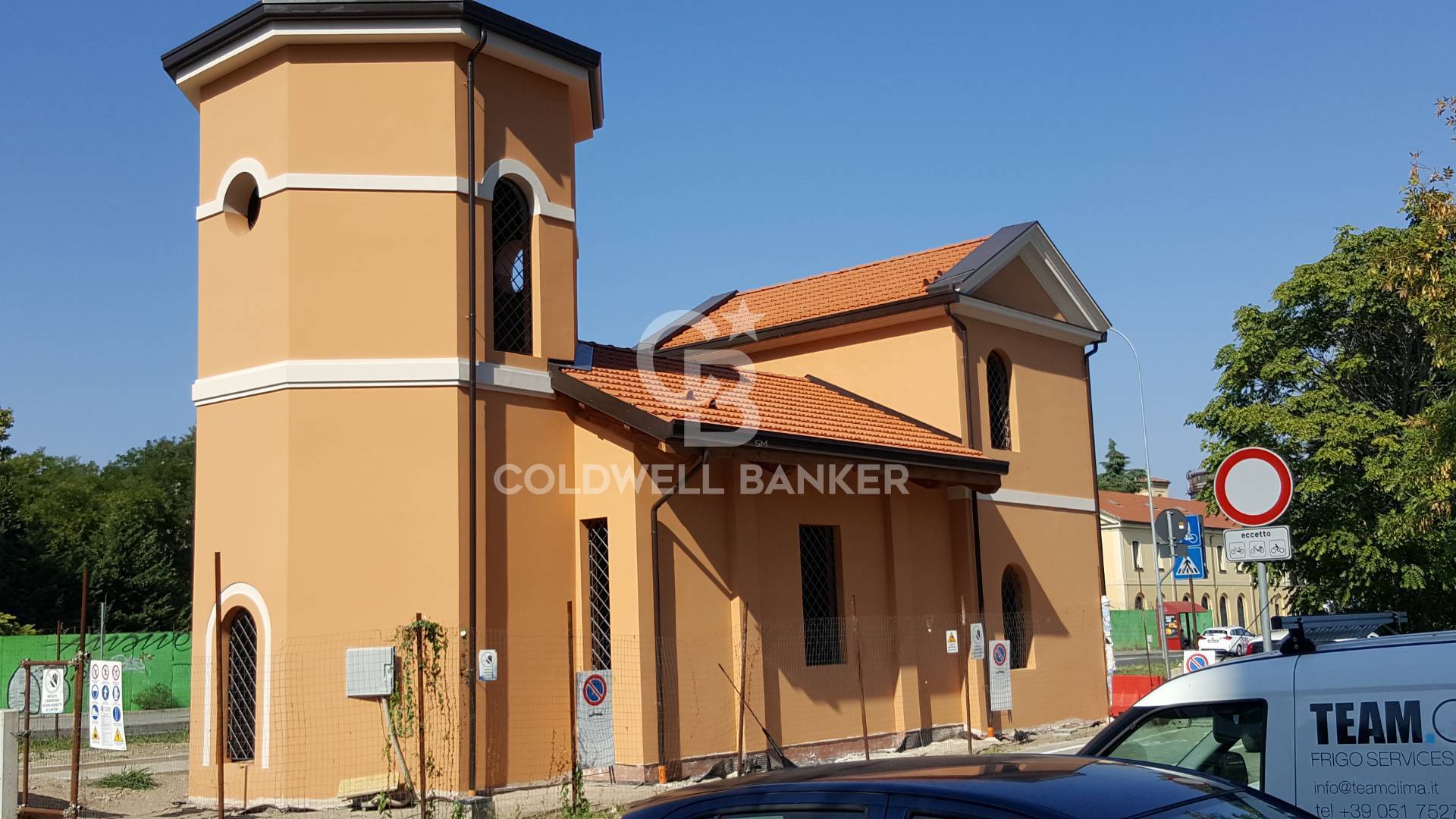 Locale commerciale in vendita a Bologna