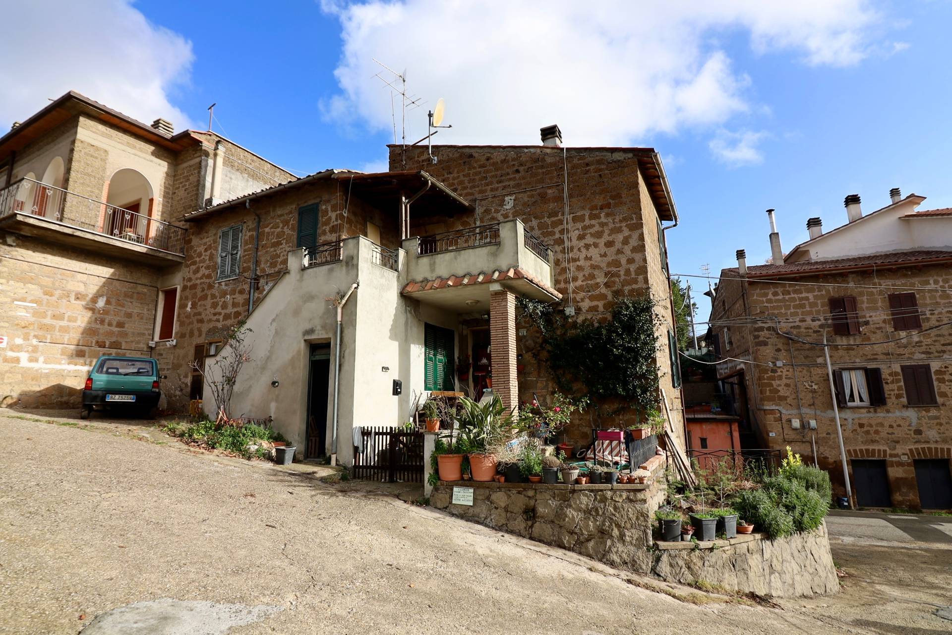 Appartamento indipendente in vendita a Vetralla