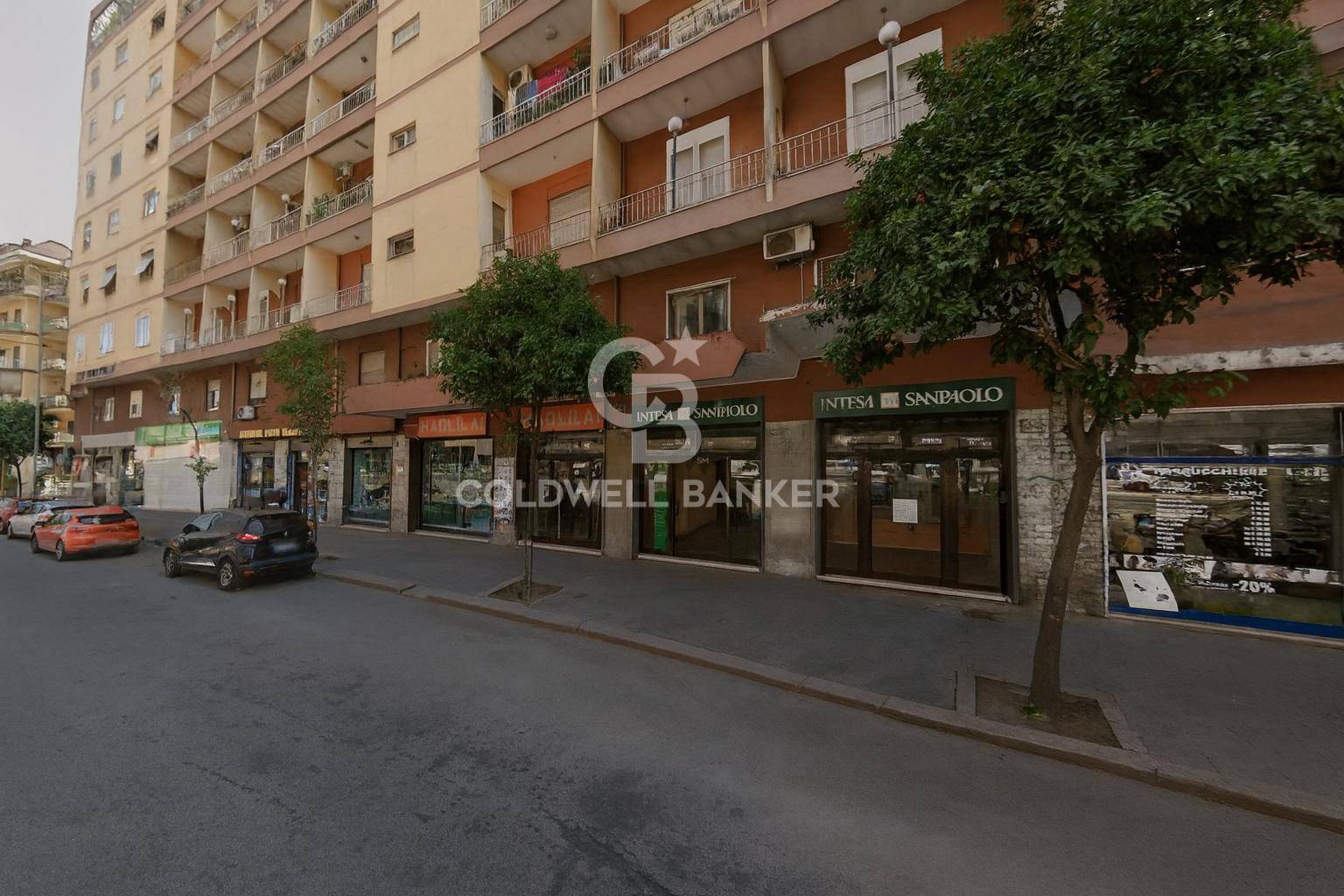 Locale Comm.le in Affitto