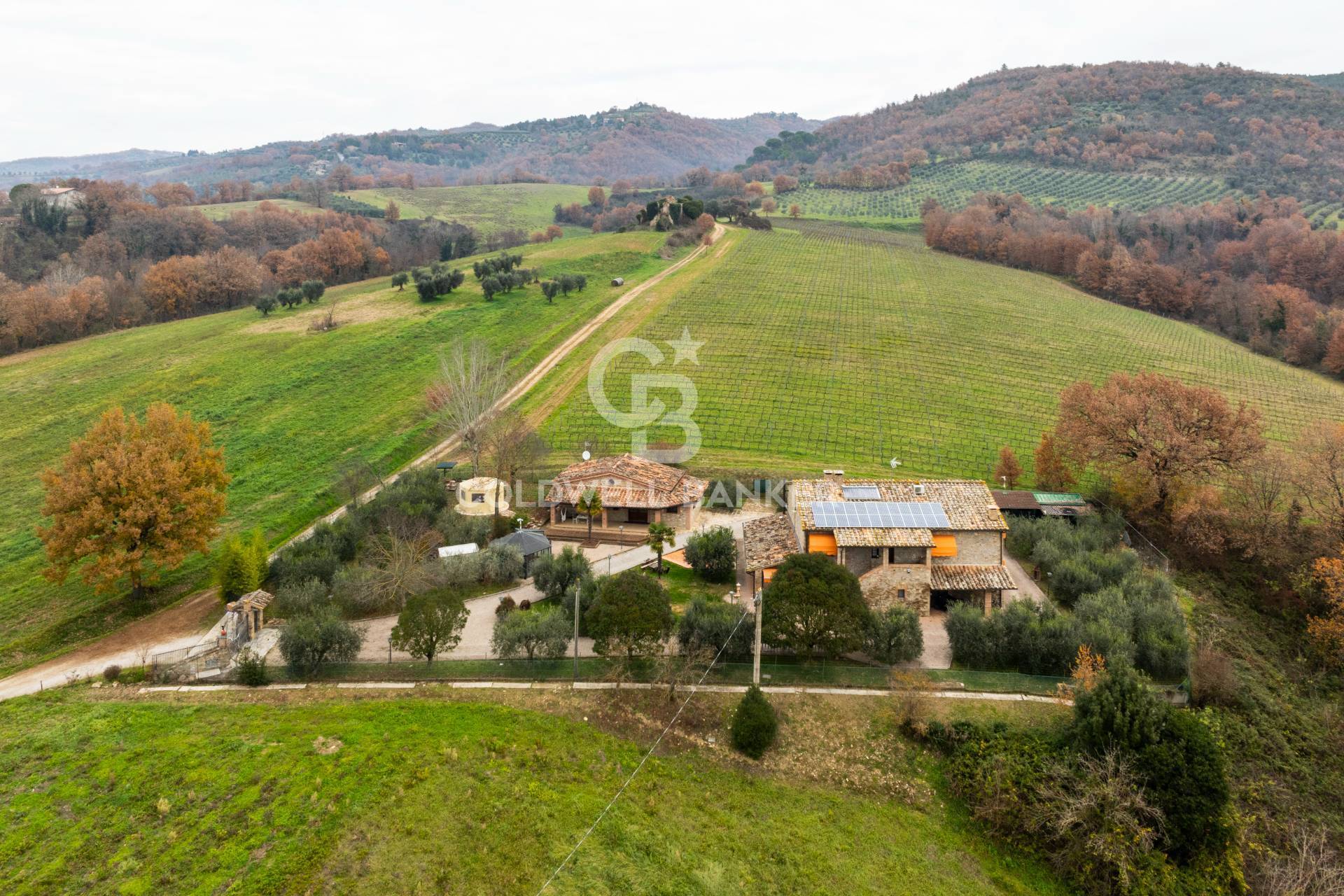 Rustico/Casale/Corte in vendita a Perugia