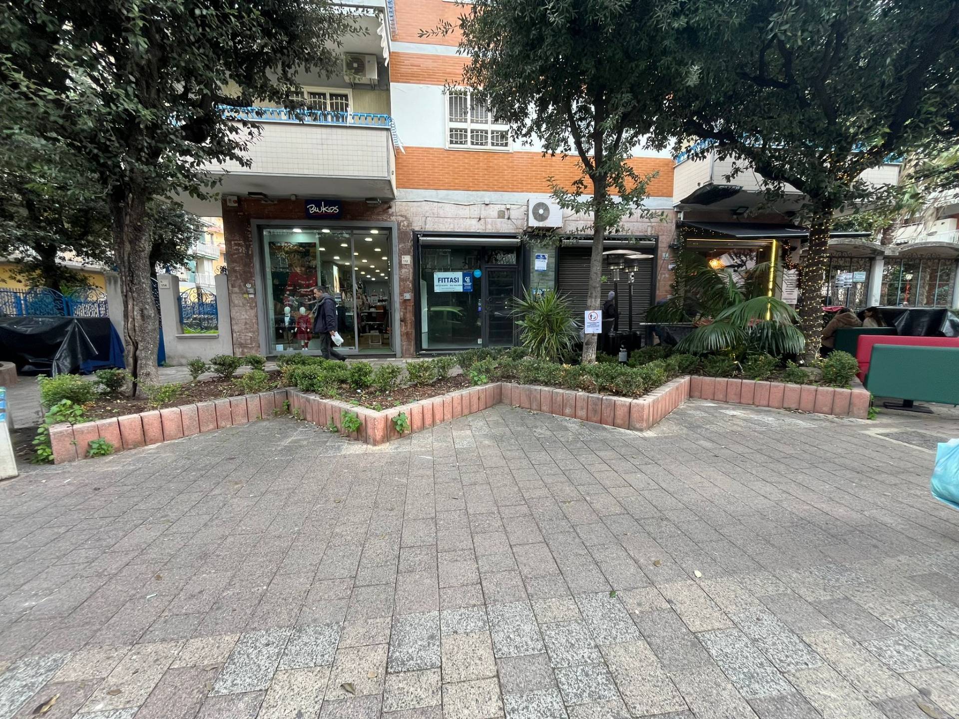 Negozio in affitto a San Giorgio A Cremano (NA)