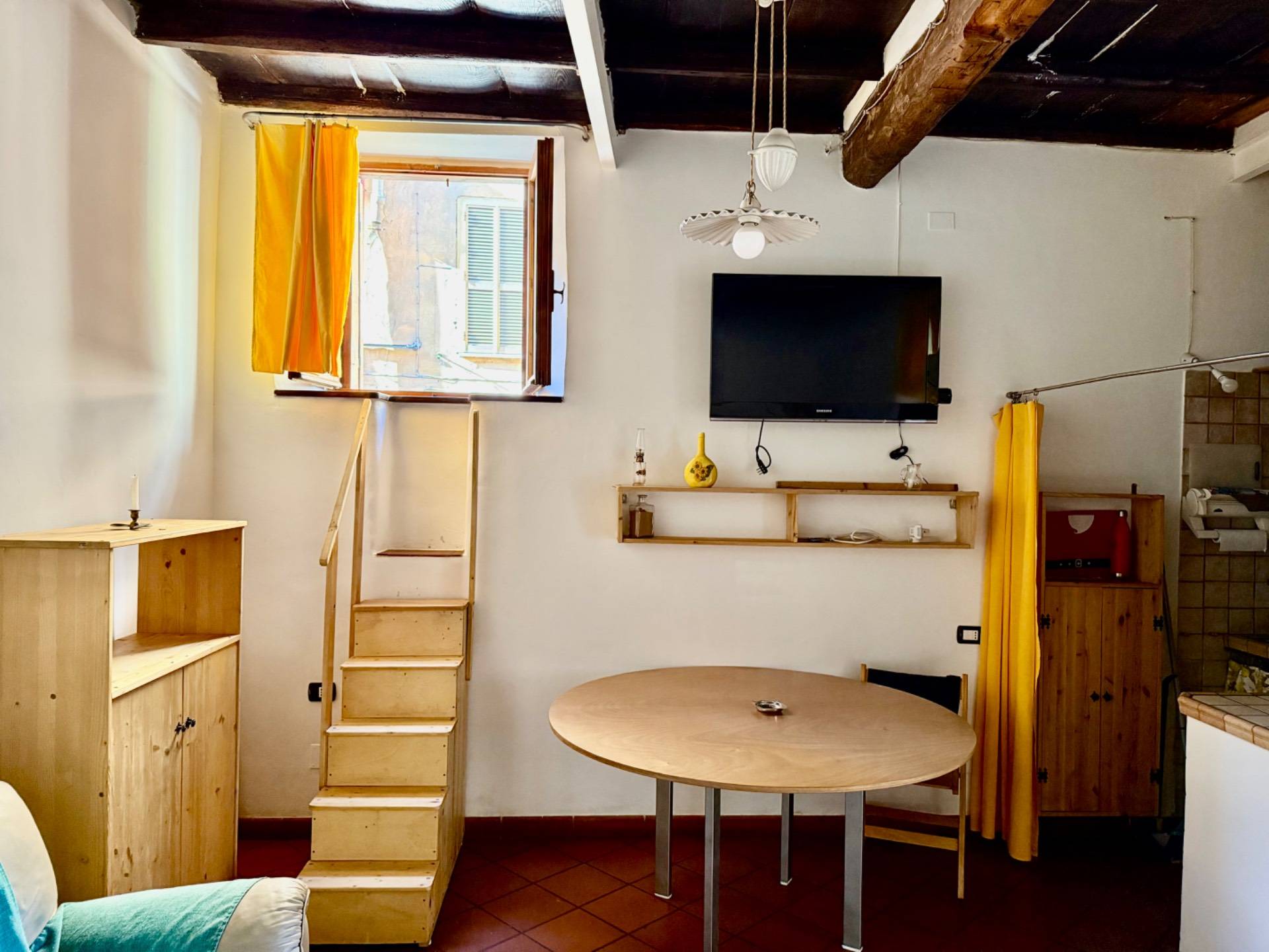 1 locale in vendita a Monterotondo