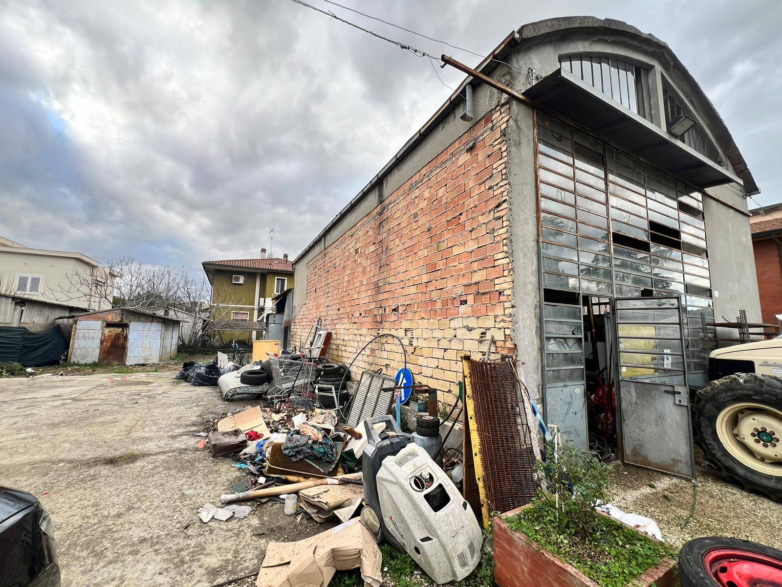 Magazzino in vendita a Bertinoro