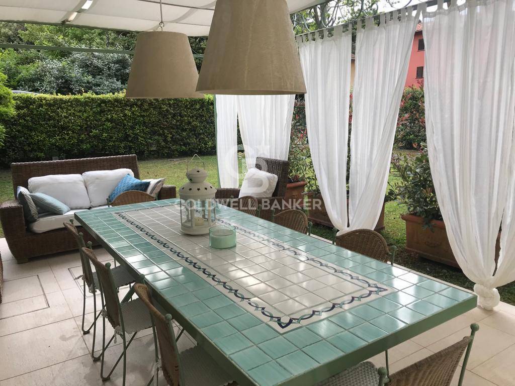 Appartamento indipendente in affitto a Pietrasanta