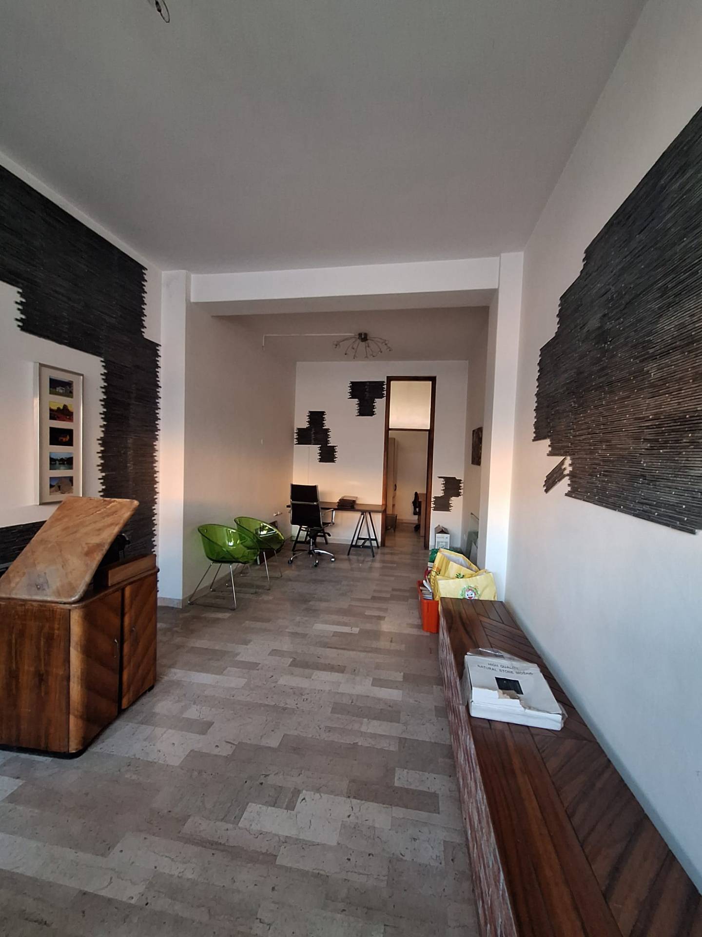 Negozio in vendita a Cesena